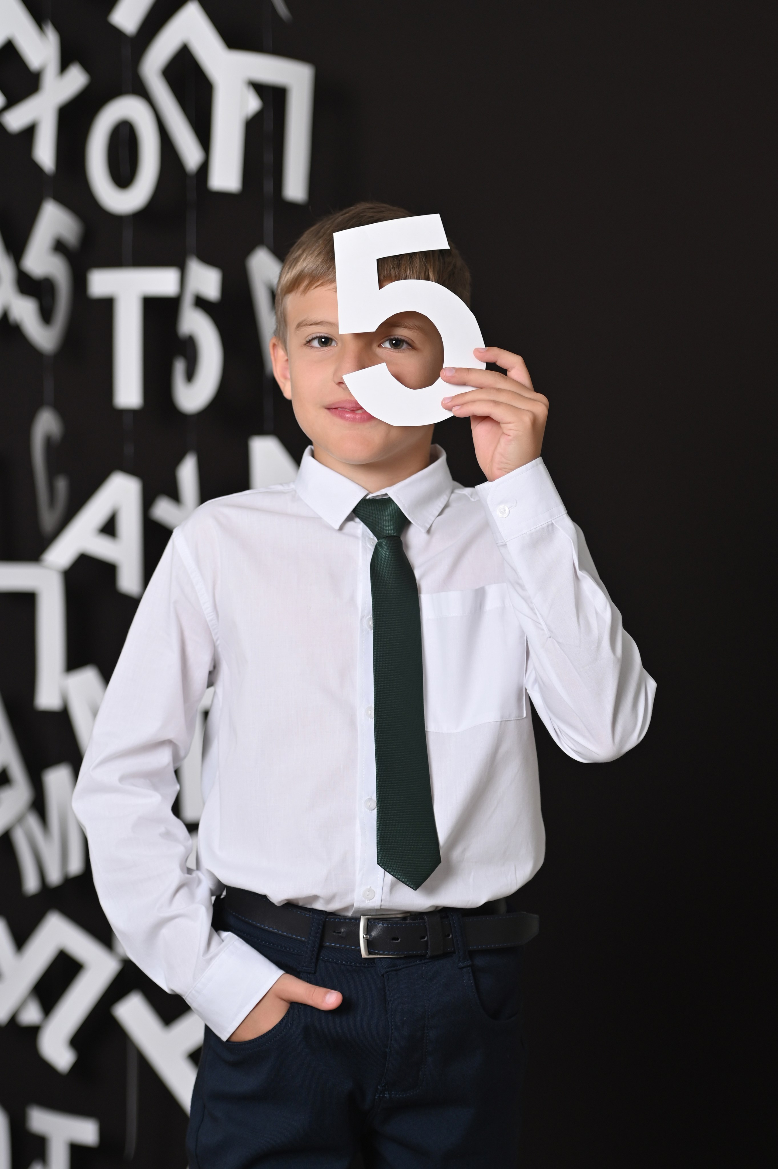 Школьные выпускные альбомы в Ростове-на-Дону. Школьный и семейный фотограф в Ростове-на-Дону