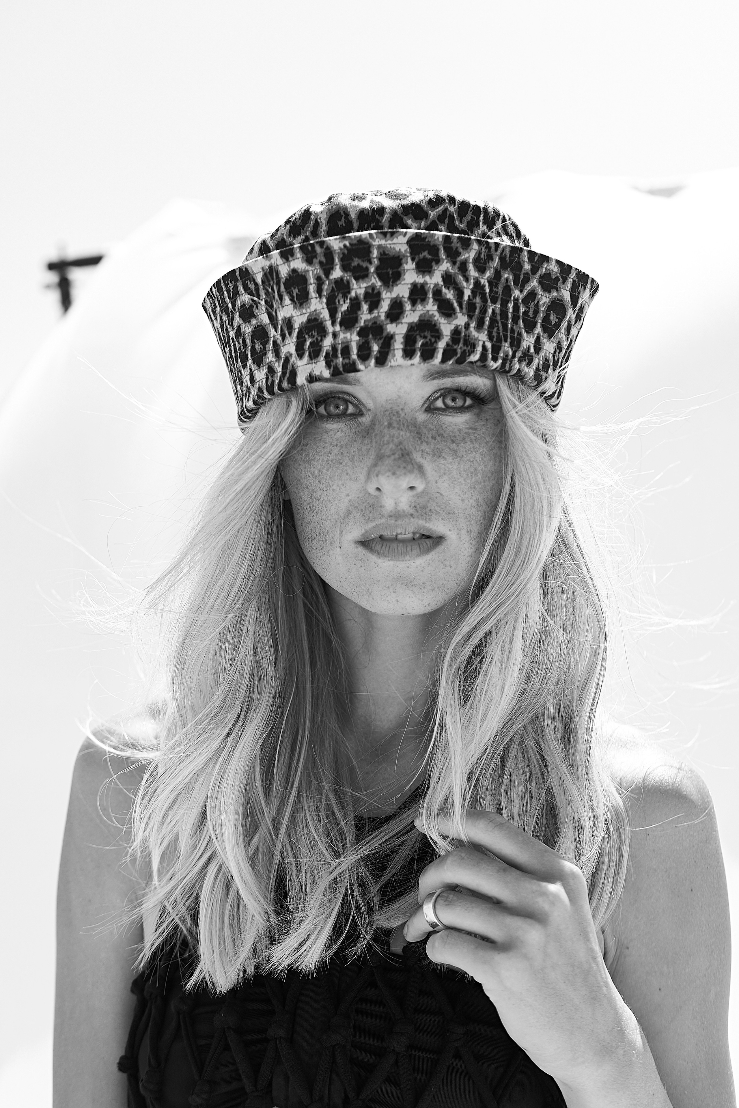 Фото и видеосъемки для брендов одежды и аксессуаров на Юге