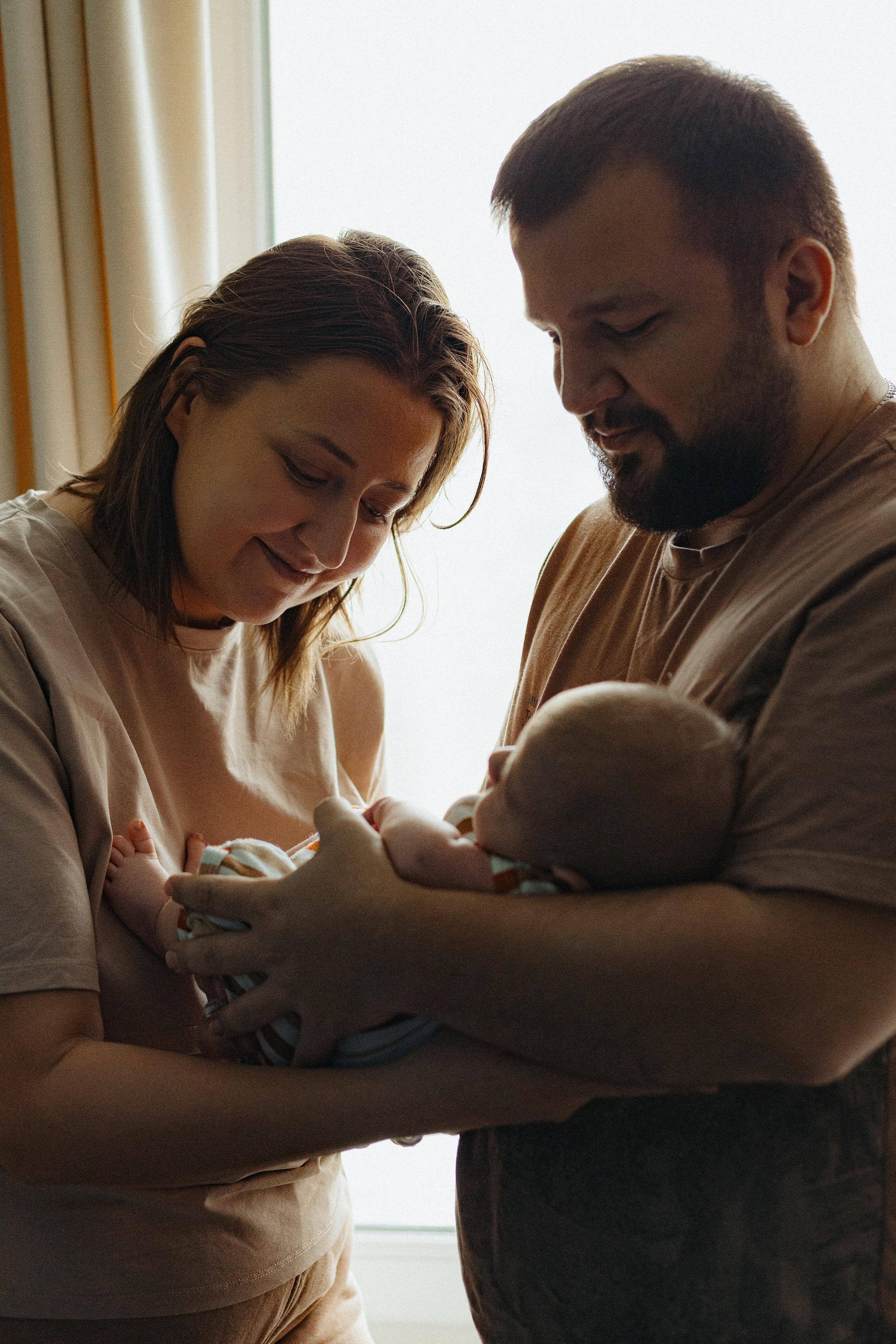 Домашняя семейная фотосессия с малышом. Портретный и семейный фотограф в Москве Мария Рослякова