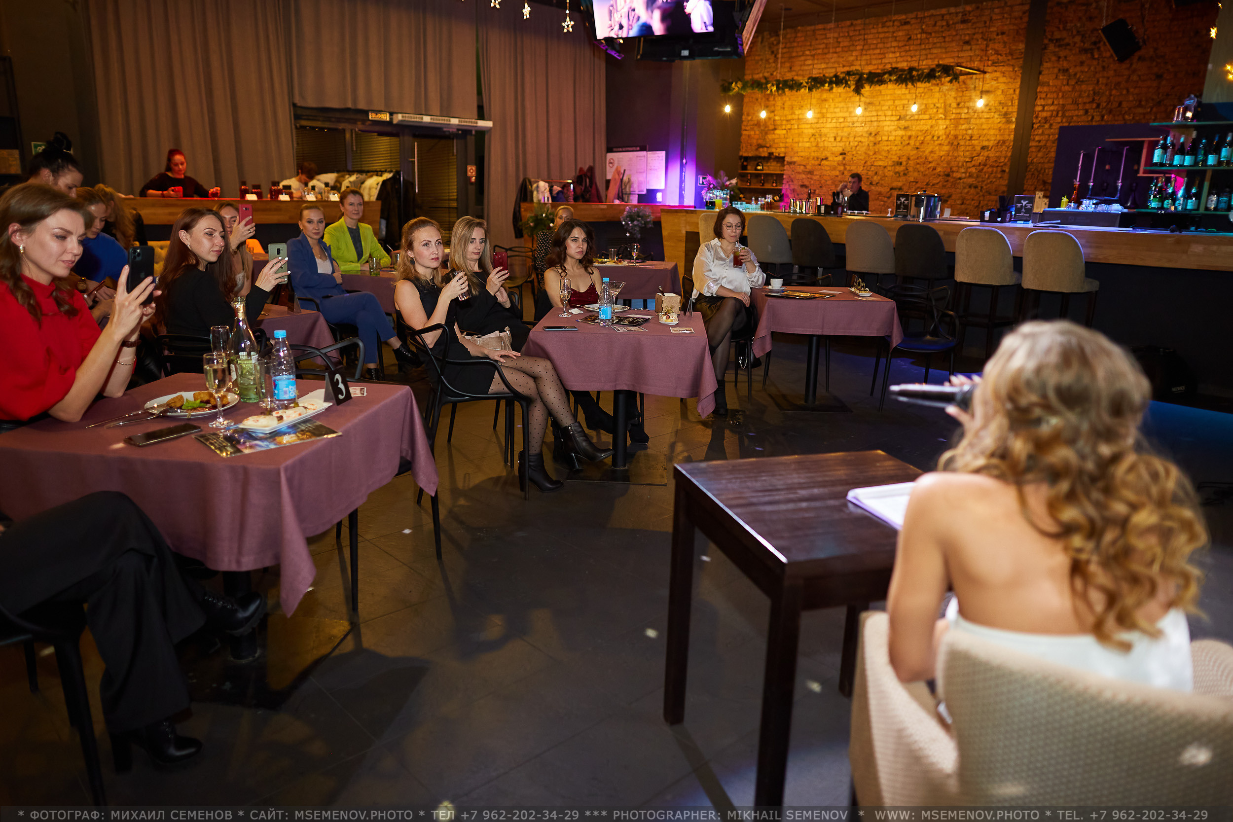 Анонс фото репортажа с Дня Рождения ЕЛЕНЫ!. Фотограф, фотопроекты Михаила Семенова в Ярославле. Фотошкола