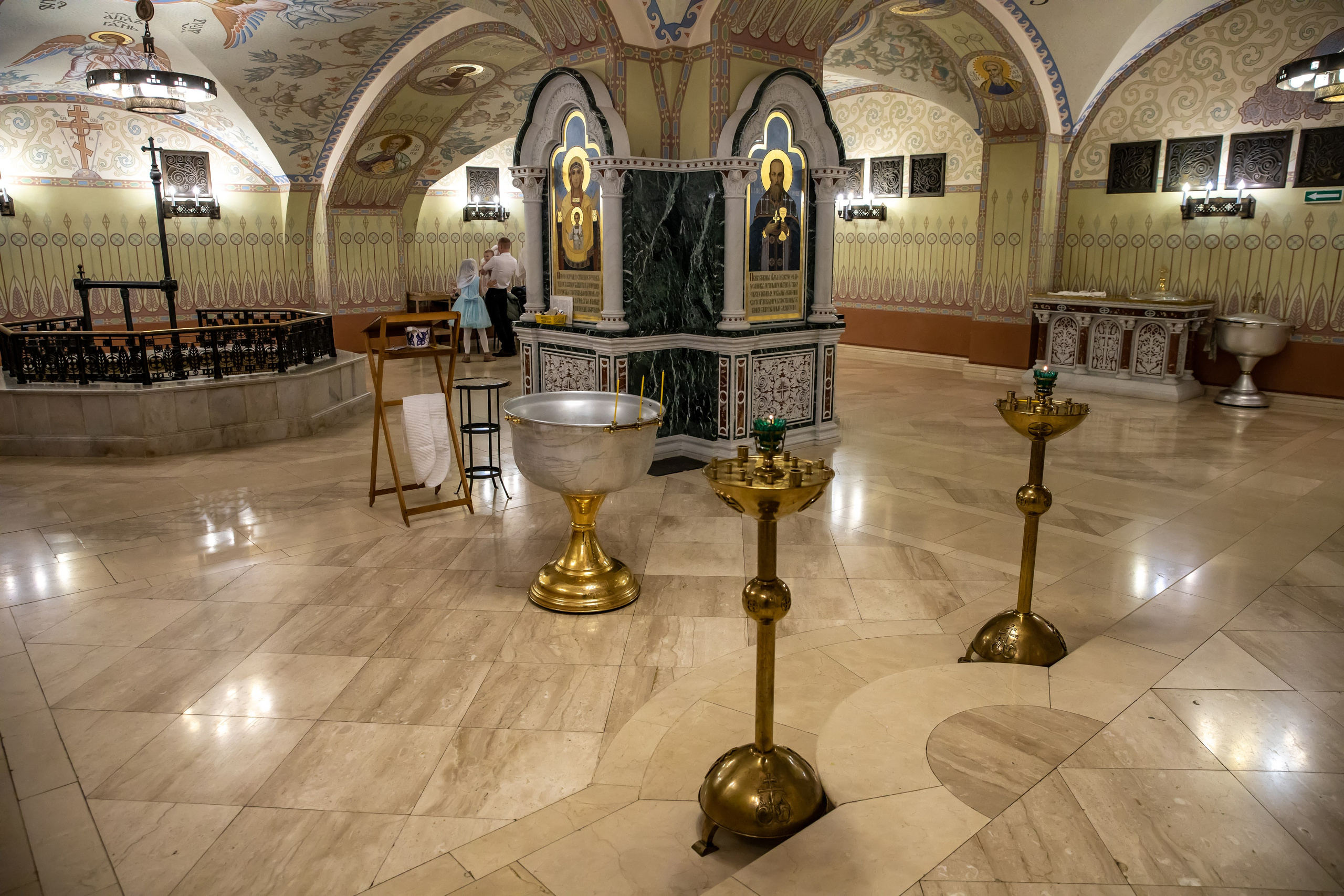 Фотограф на Крещение в Санкт-Петербурге. ФОТОГРАФ РАДОСТИ Фотосессия в студии СПб. Портретный фотограф — Юрий Торлопов