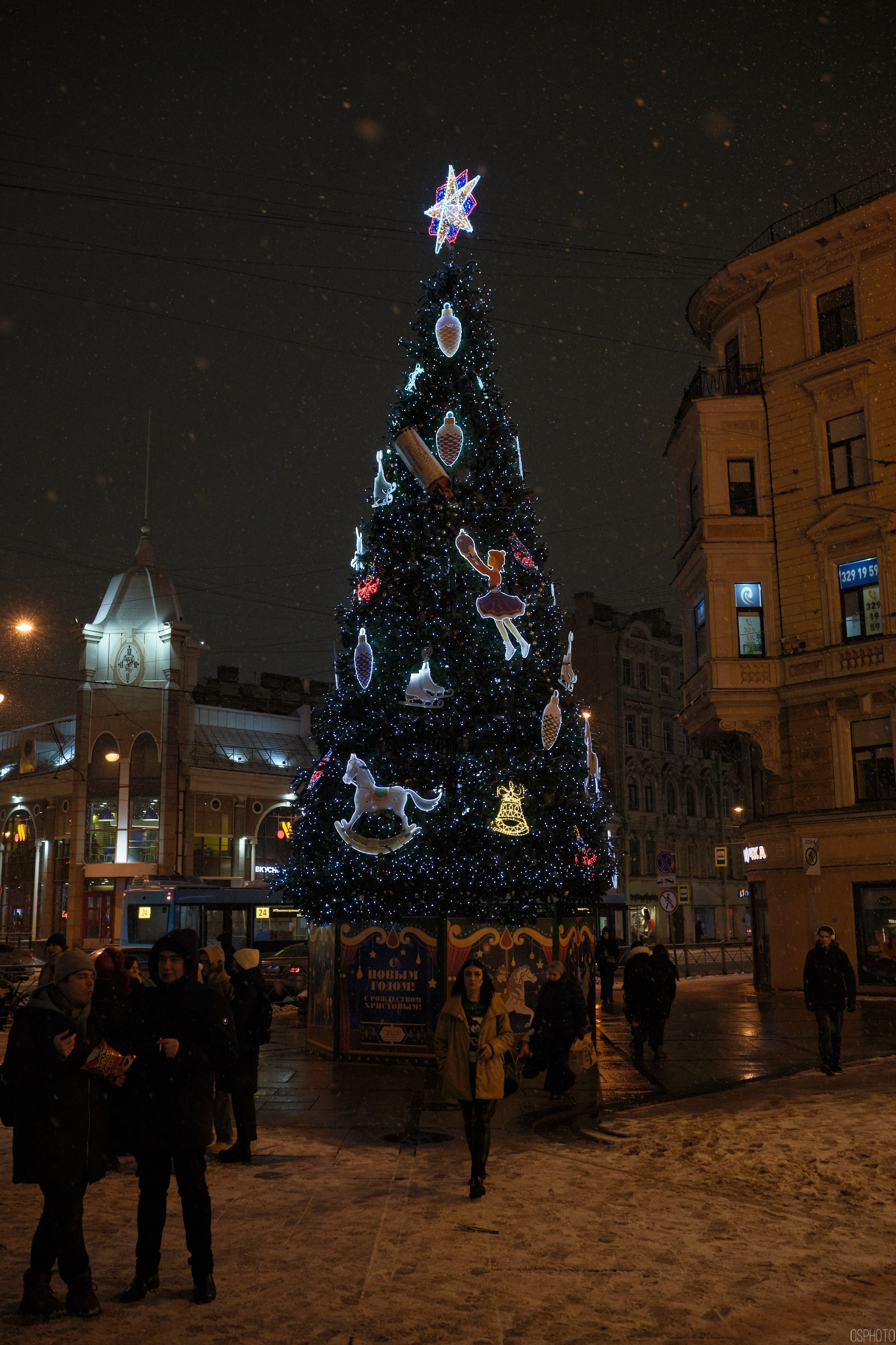 Снег и туман в Санкт-Петербурге. Фотографъ Сергѣевъ. Поймать мгновеніе