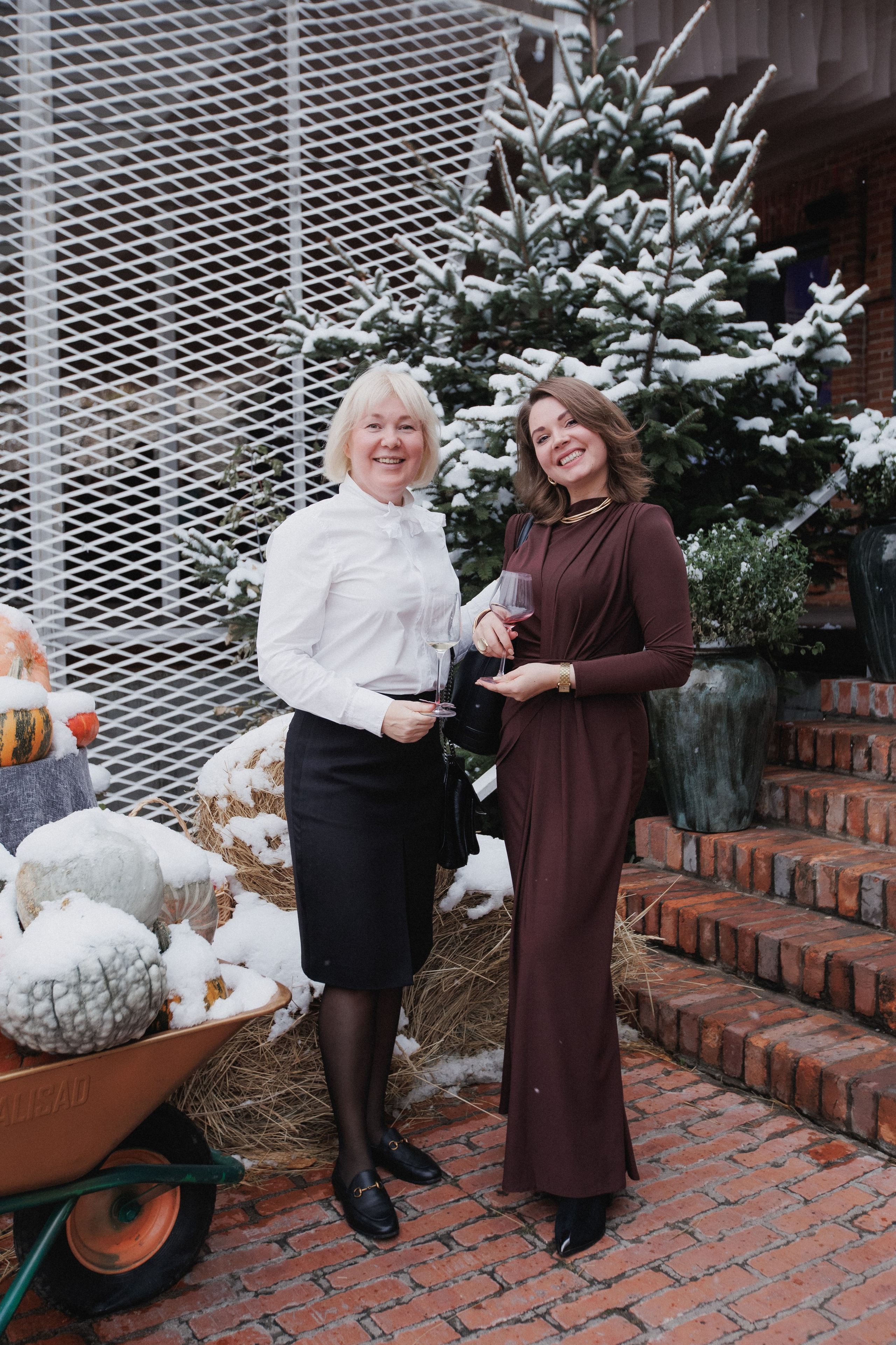 ВИННЫЙ ФЕСТИВАЛЬ. СВОИ. ФОТООТЧЕТЫ-СОБЫТИЯ-МЕСТА