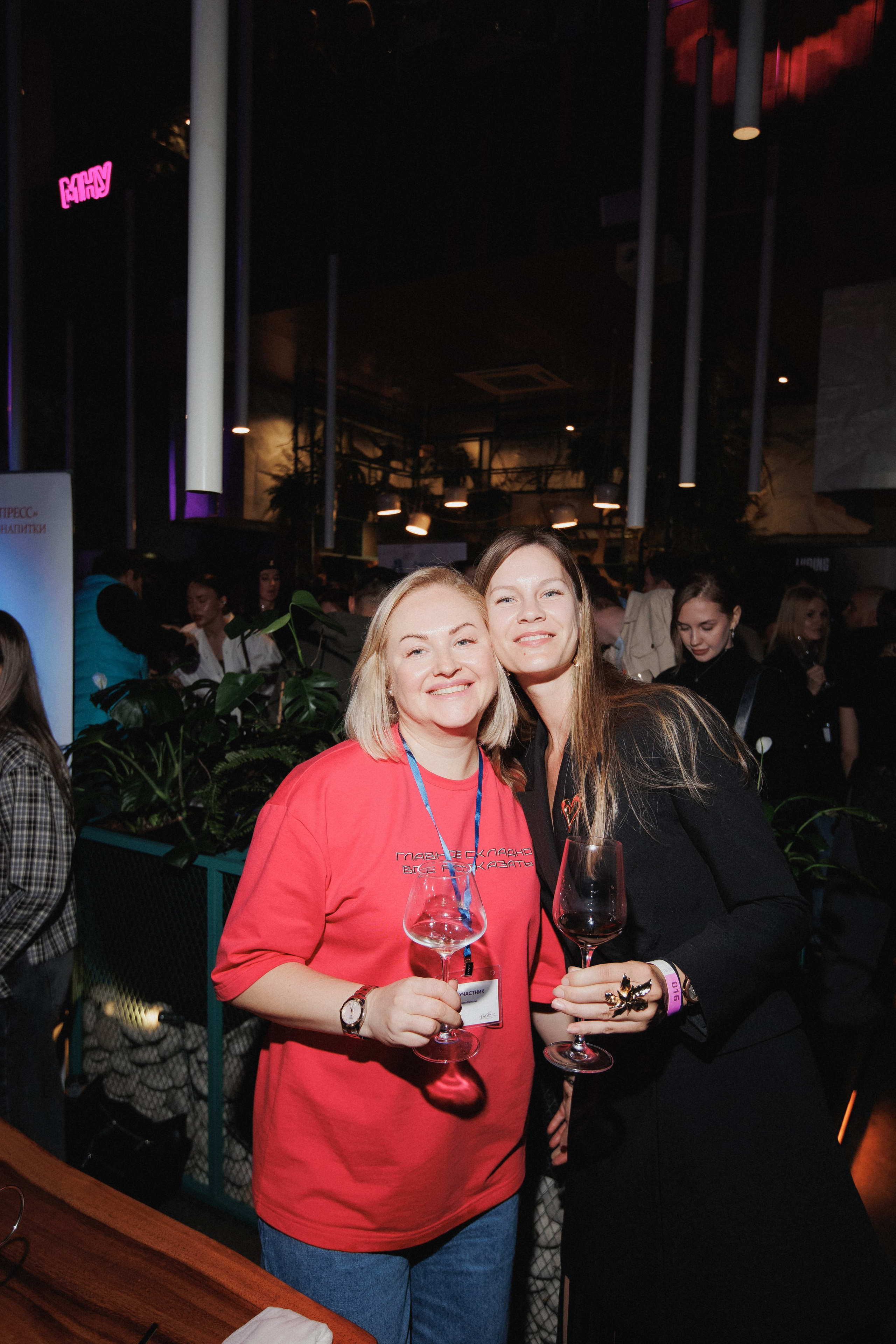 ВИННЫЙ ФЕСТИВАЛЬ. СВОИ. ФОТООТЧЕТЫ-СОБЫТИЯ-МЕСТА