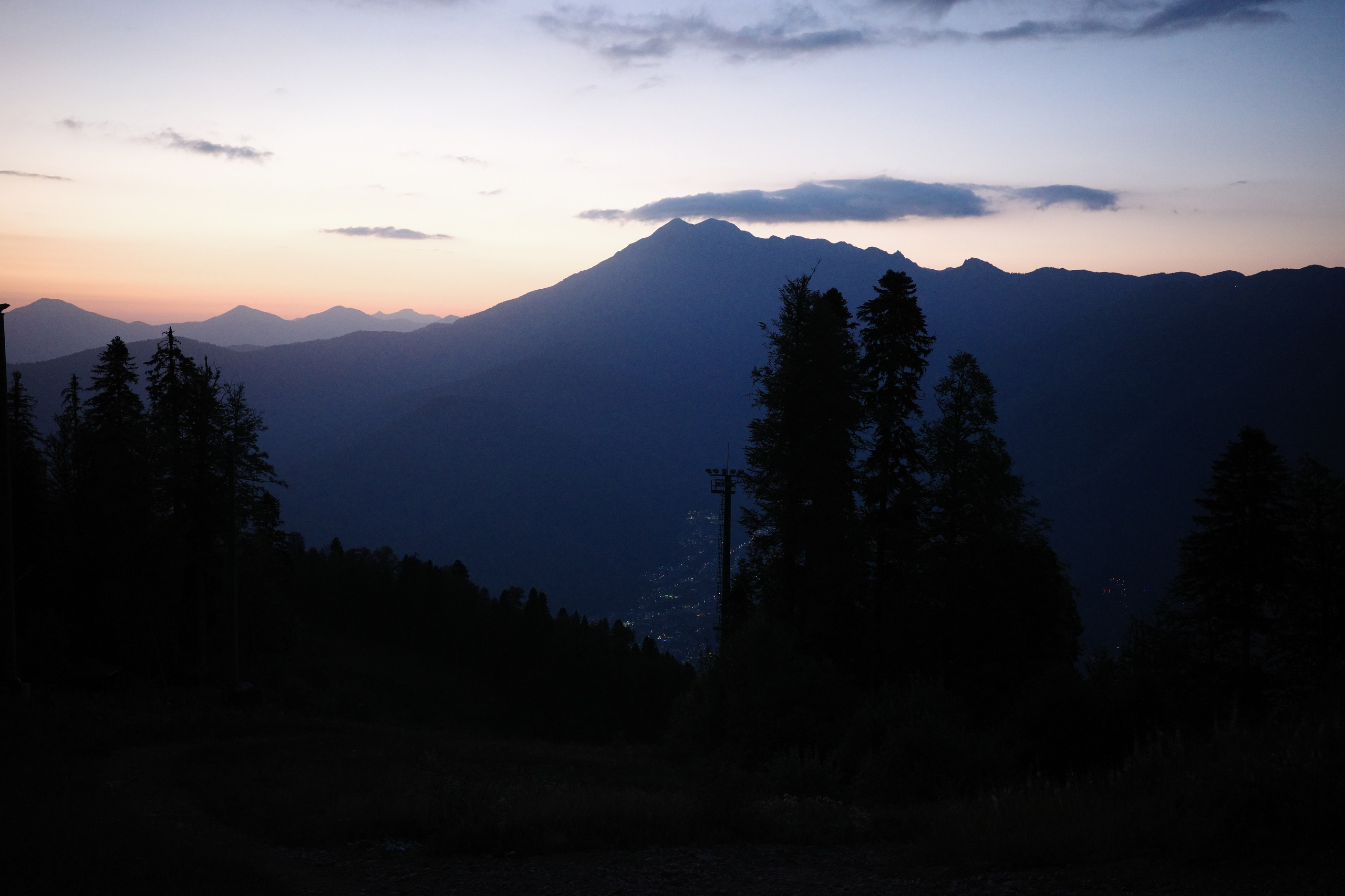 #41: Сочи / сентябрь 2025. Проект «Фотокладовка»: блог уличной фотографии в формате street photo