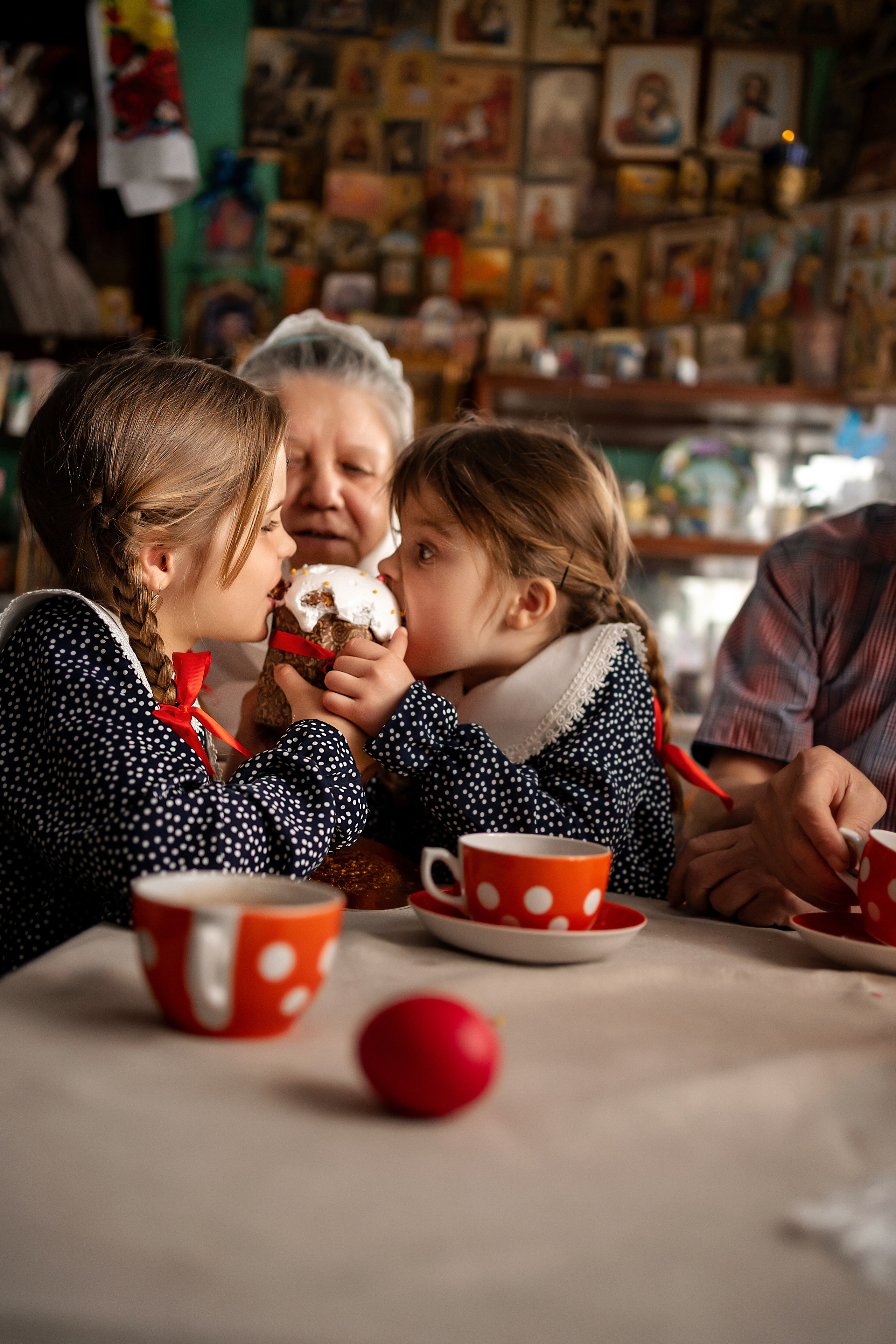 Пасха 2022. Выпускные альбомы в Екатеринбурге, от Анастасии Саловой
