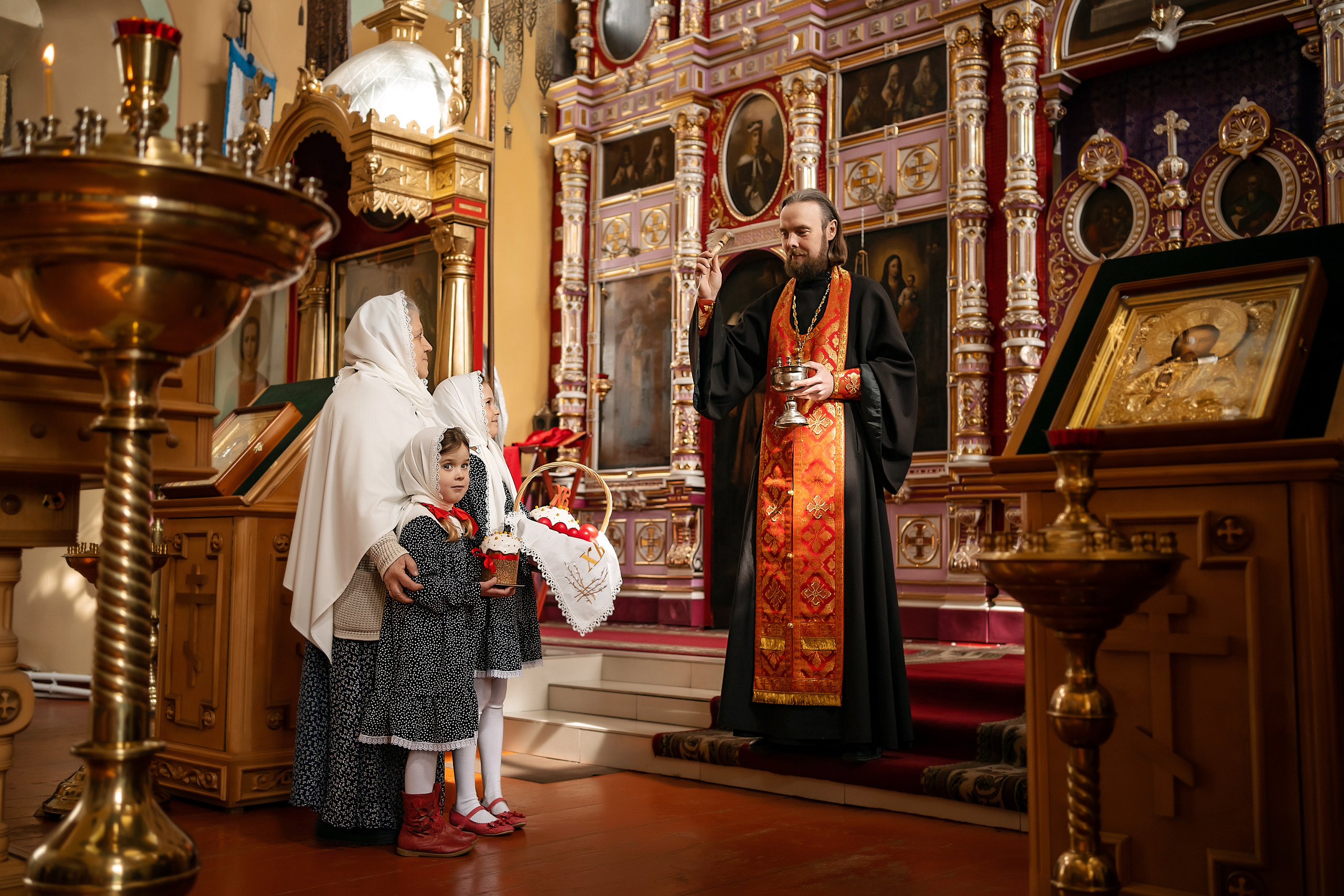 Пасха 2022. Выпускные альбомы в Екатеринбурге, от Анастасии Саловой