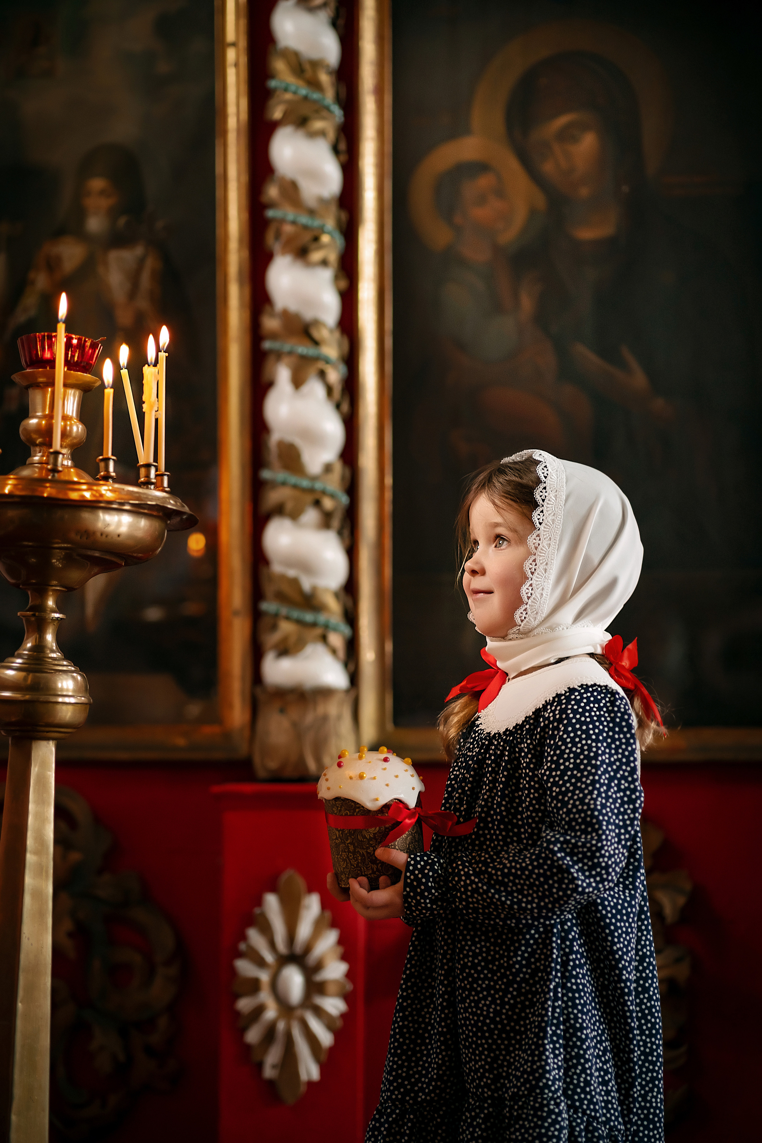 Пасха 2022. Выпускные альбомы в Екатеринбурге, от Анастасии Саловой