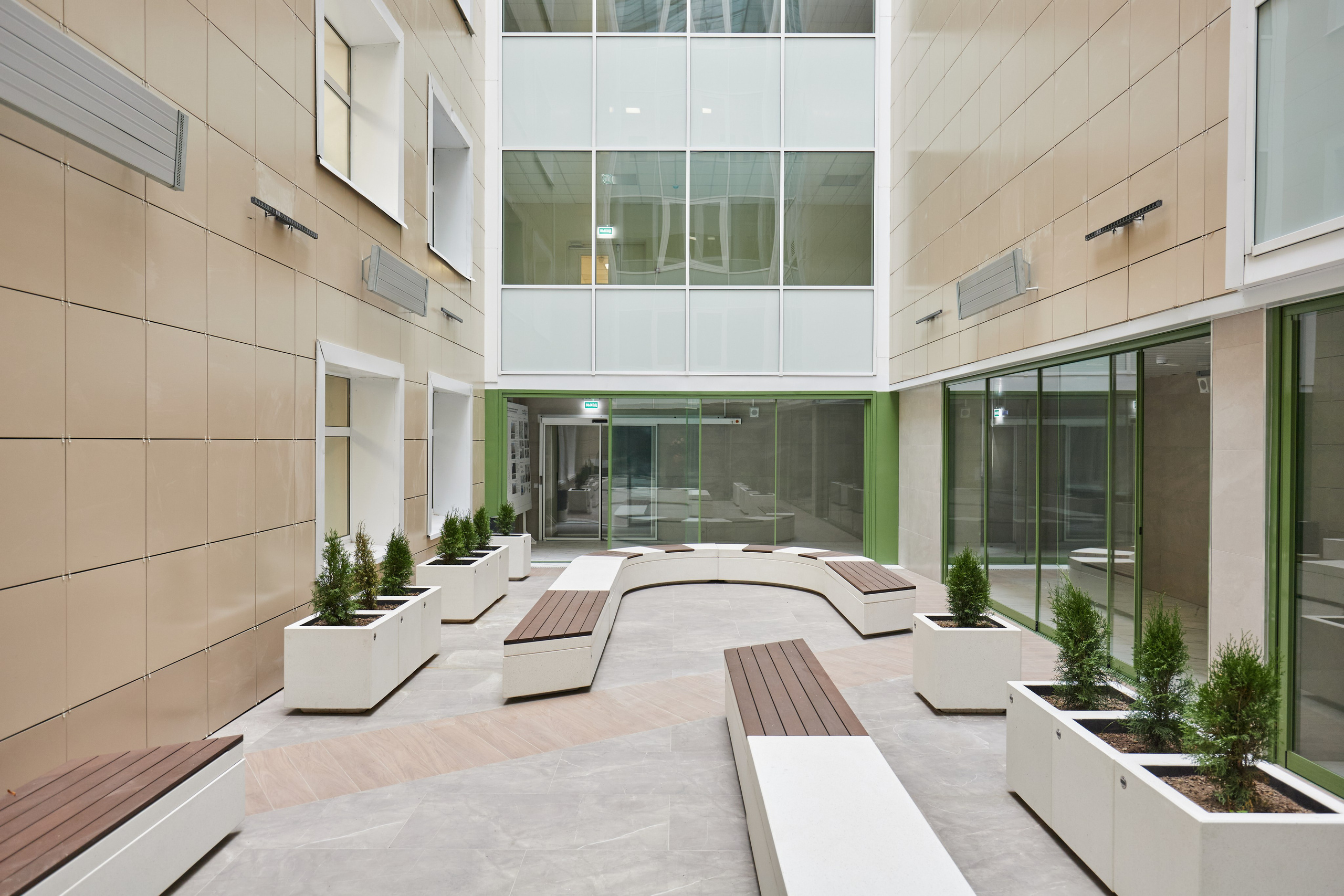 Фотограф интерьера, мебели и портрета в Санкт-Петербурге