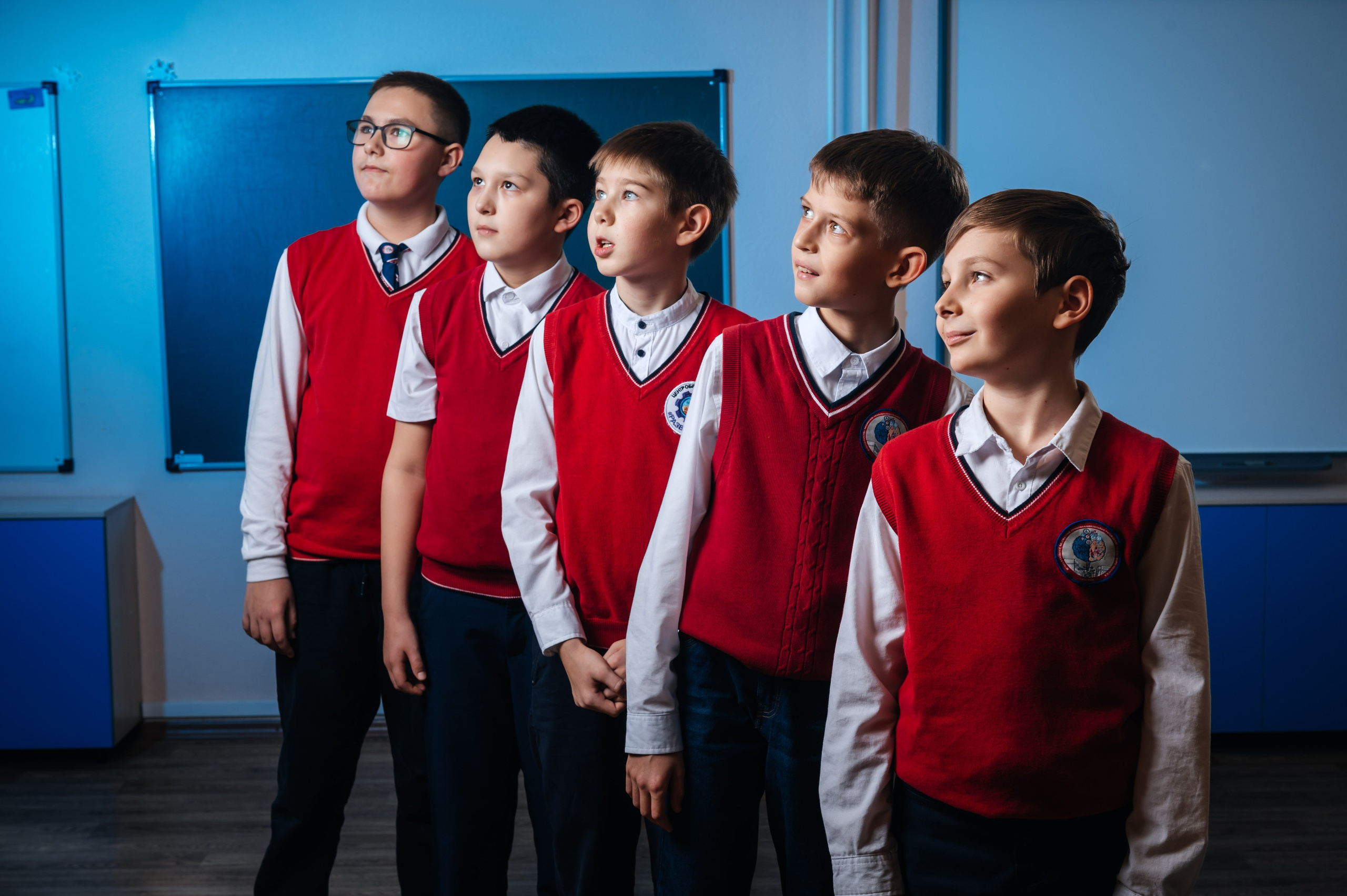 Начальные классы. Современные выпускные альбомы в Новосибирске