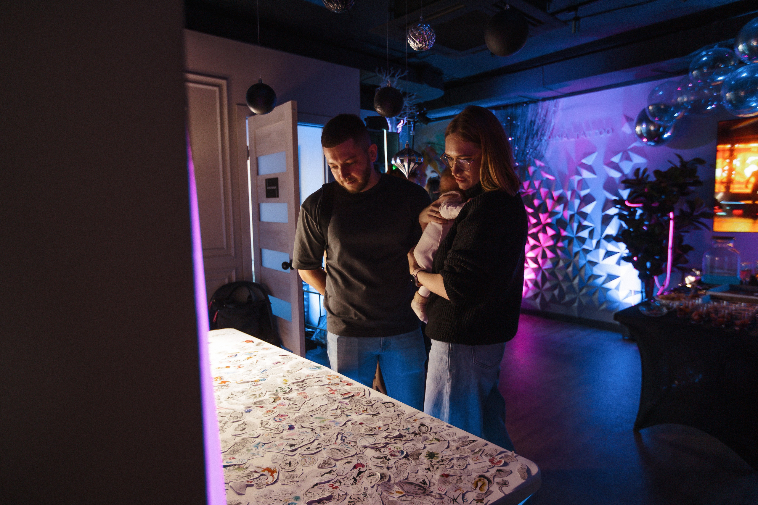 Walk-In Day в стиле киберпанк в тату-студии MUKHINA TATTOO. СВОИ. ФОТООТЧЕТЫ-СОБЫТИЯ-МЕСТА