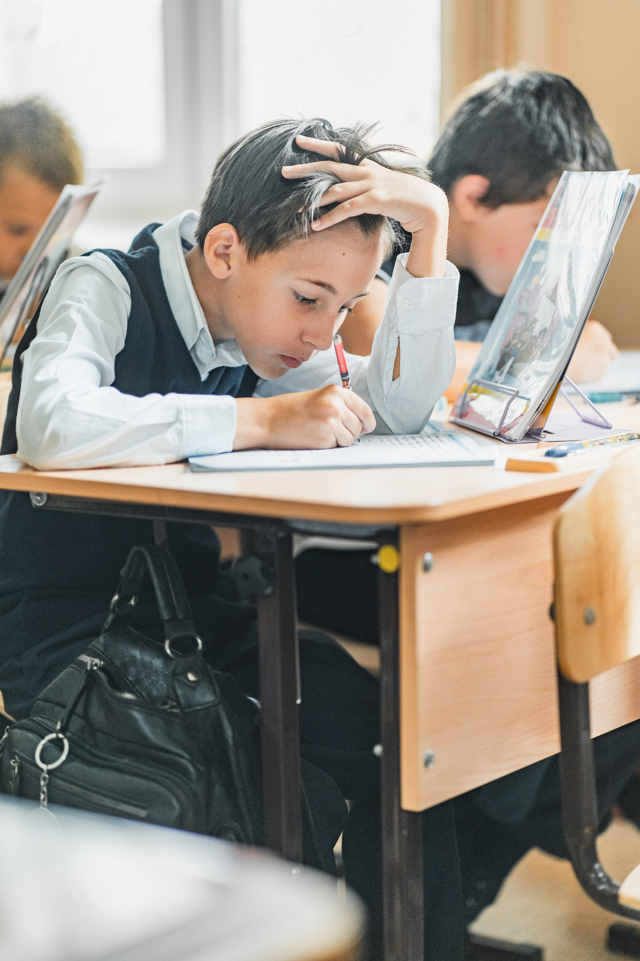 Школьные альбомы и альбомы для детского сада. Юлия Осипова. Москва