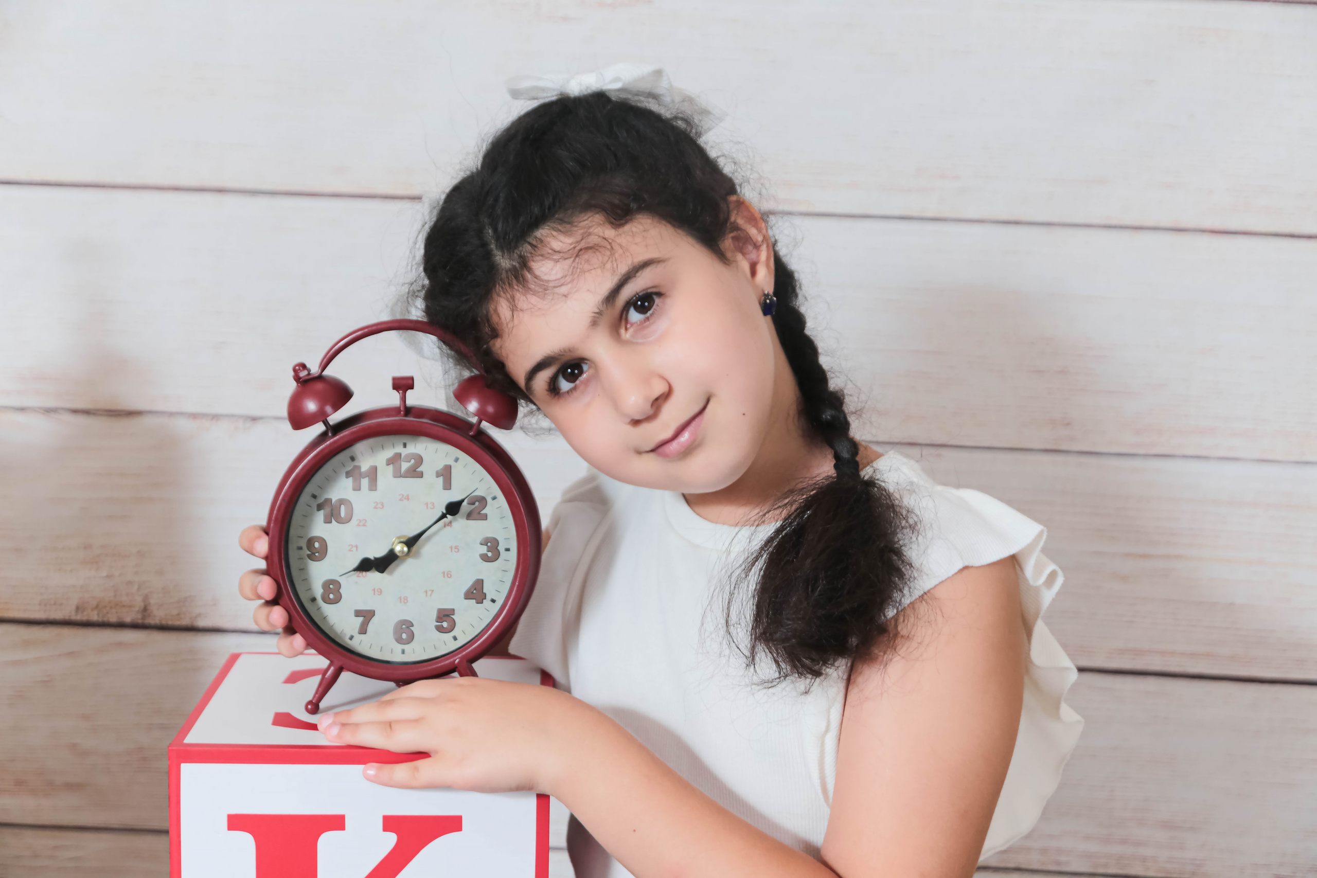 «Здравствуй школа». «ФотоЛерия» ФОТОГРАФ ВЫПУСКНЫЕ АЛЬБОМЫ