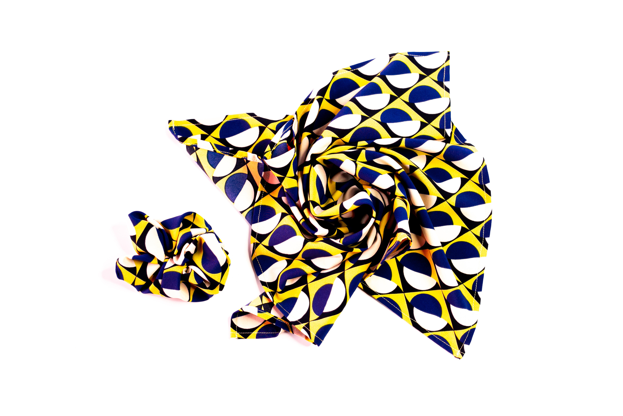 Предметная съемка платков. Бренд‑фотограф в Москве | Rina _Sphoto — личный и бизнес‑контент