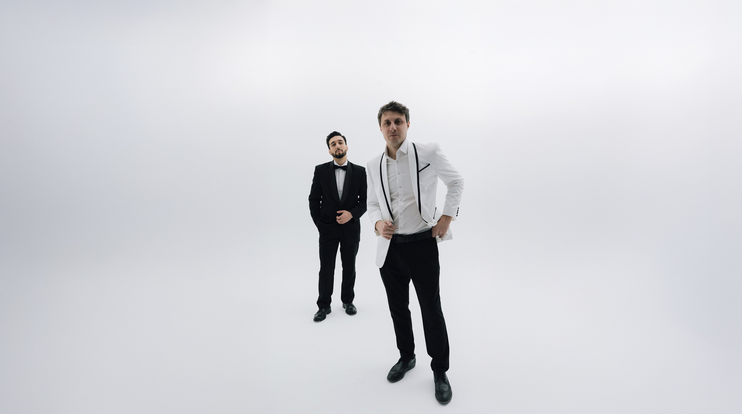 Ведущие мероприятия 1+1