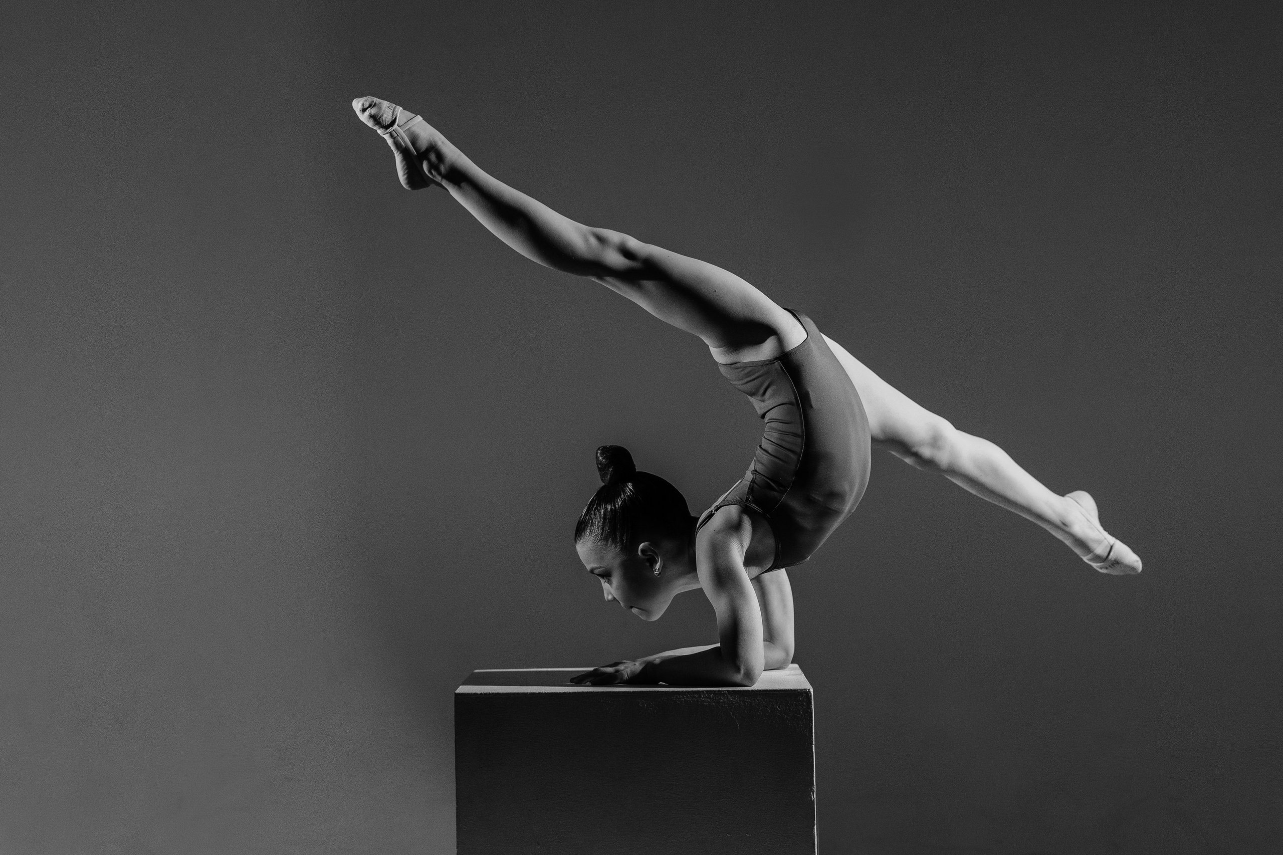 Спортивная фотоссесия гимнасток