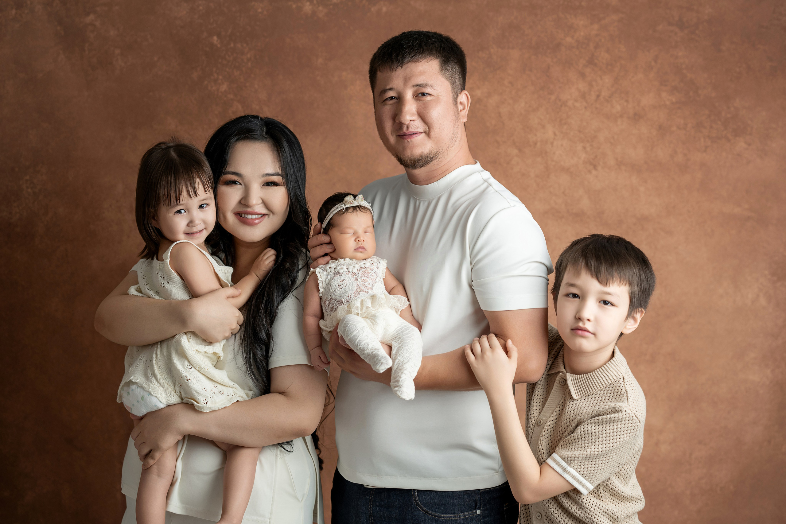 NEWBORN. Творческая команда Ульяшевы, свадебная и семейная фотография. Кахахста