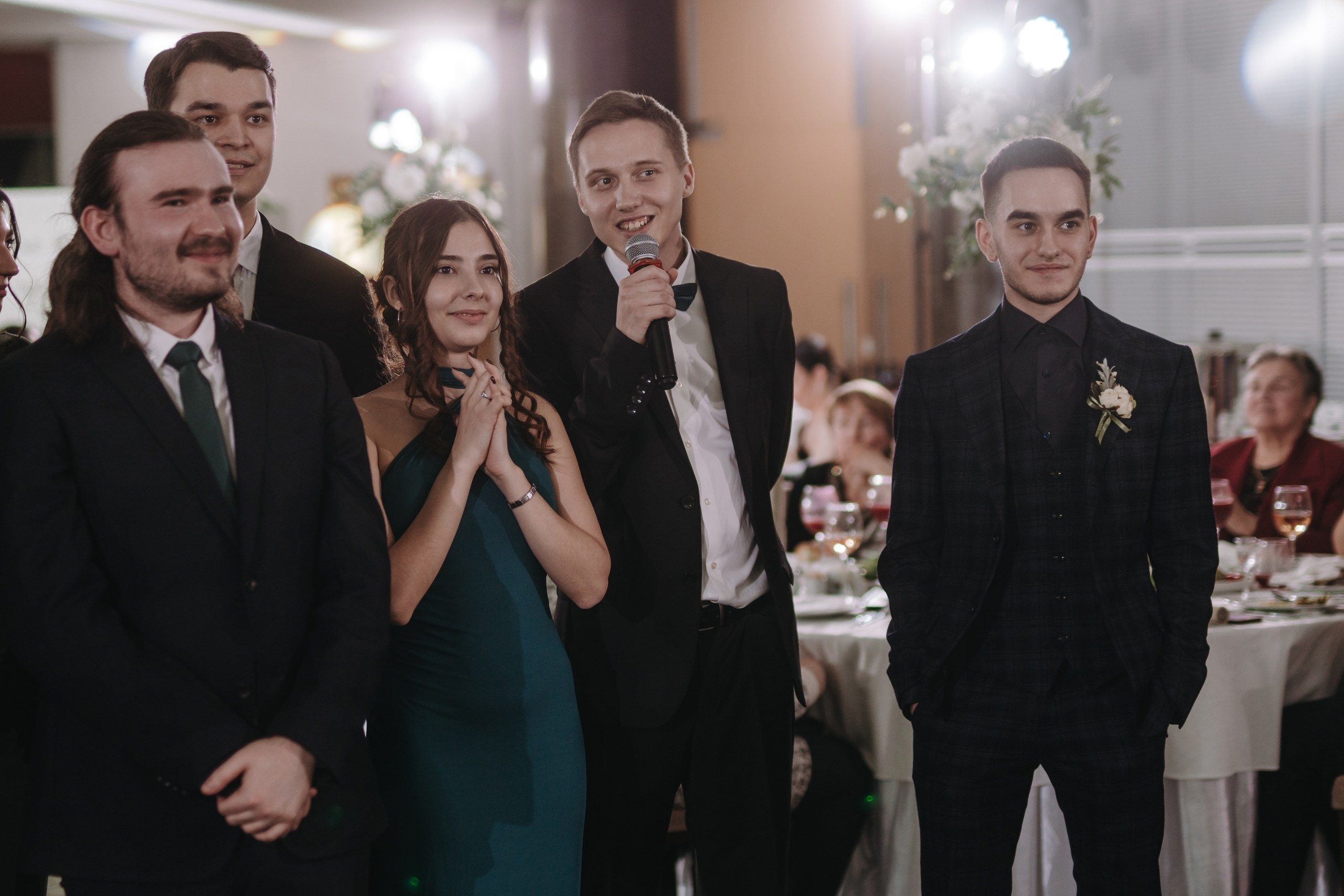 РЕСТОРАН ТАРАТАУ, ВЕДУЩИЙ АЗАТ ГАЙСИН И АРТУР ИЛЬЯСОВ УФА