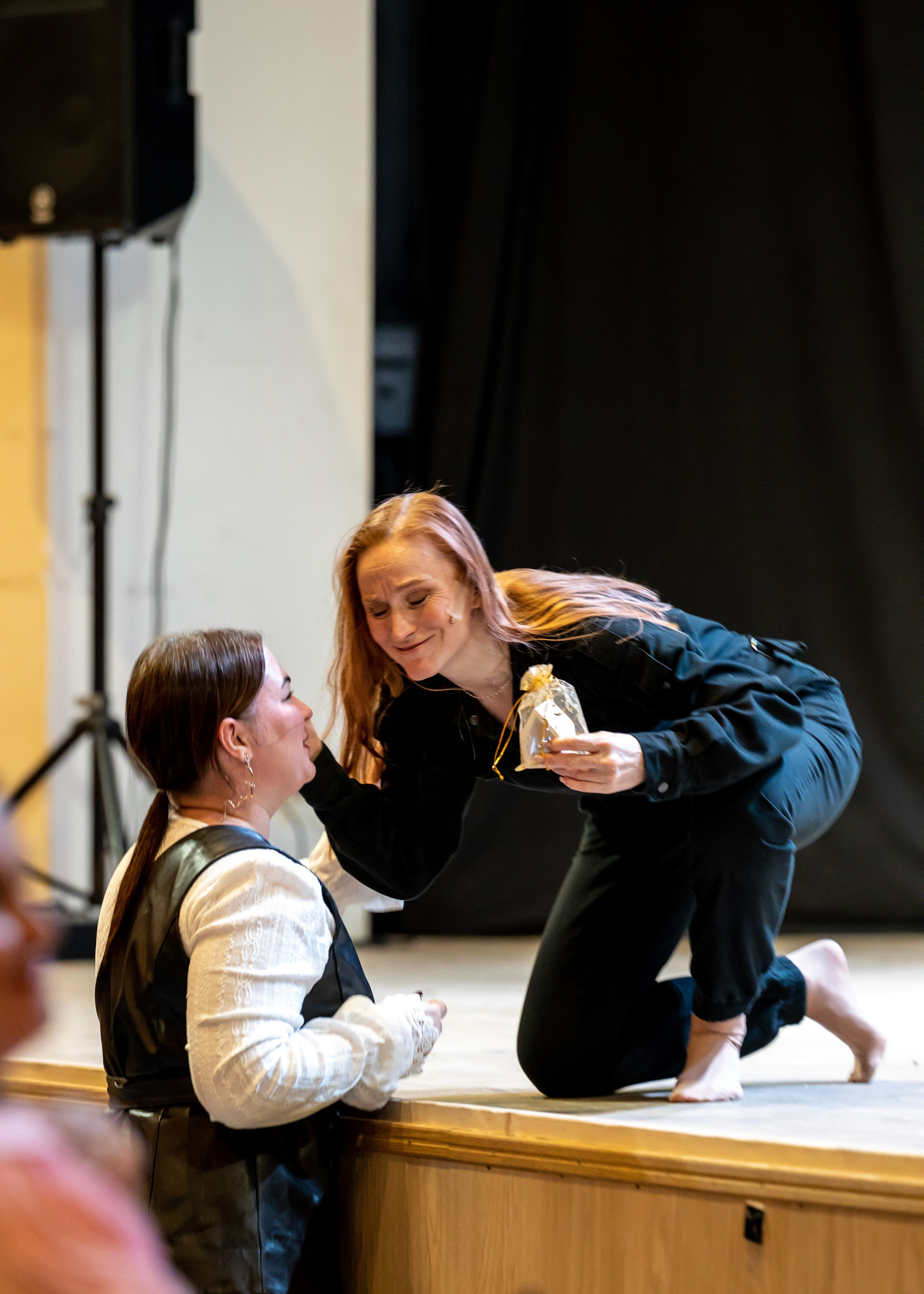 Фотосъёмка спектакля Нитья Ленточка в Костроме. Портретный фотограф в Костроме Наталия Клевинскас