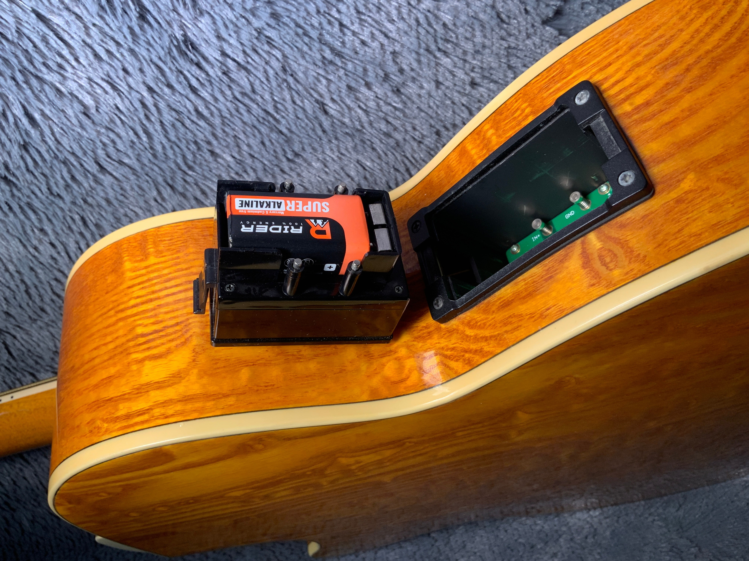 Zenn ZB22CE Hand Crafted Acoustic Bass by Classic Pro