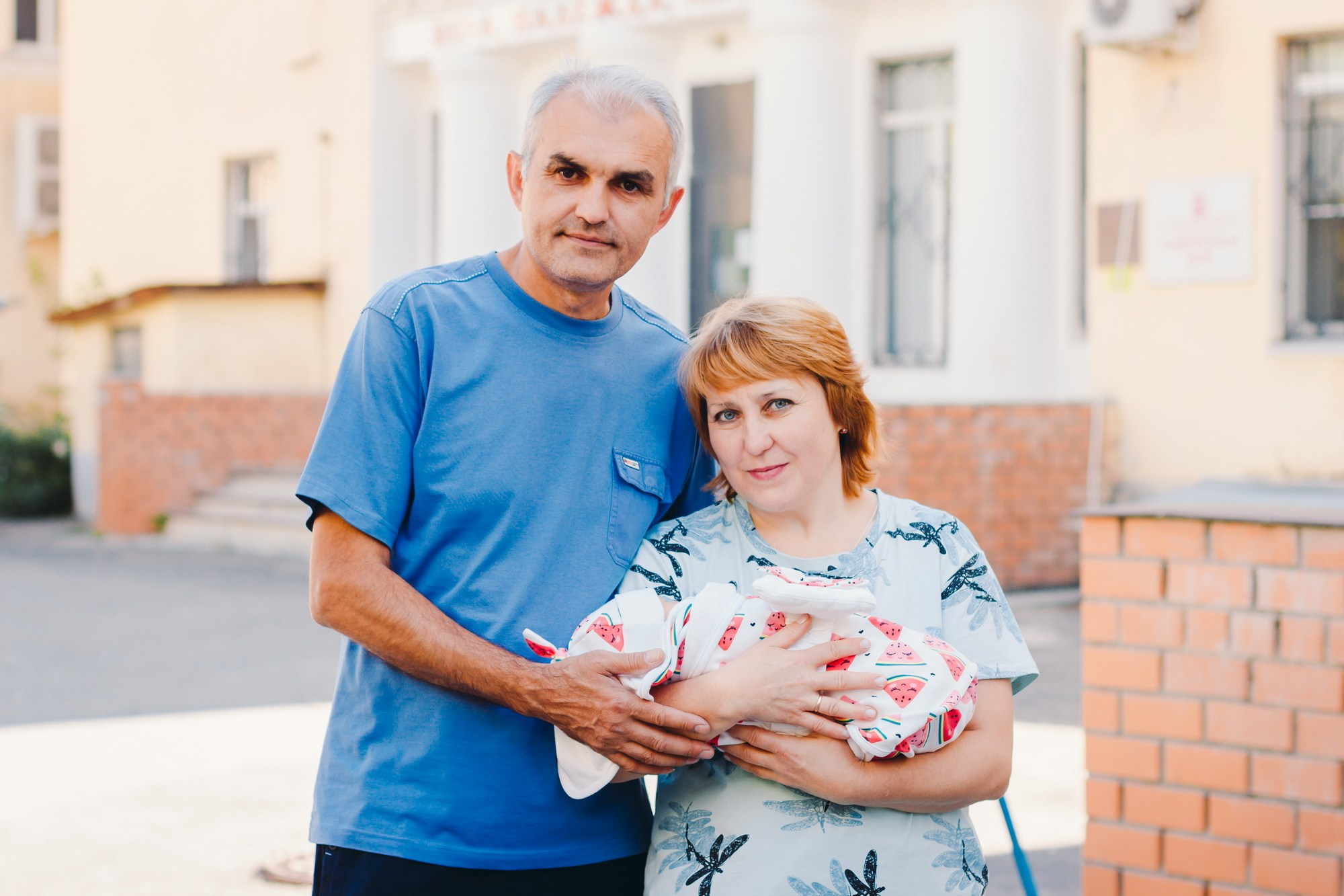 Выписка из роддома (Красный). Фотограф в Волгограде и Волжском Наталья Фирсова