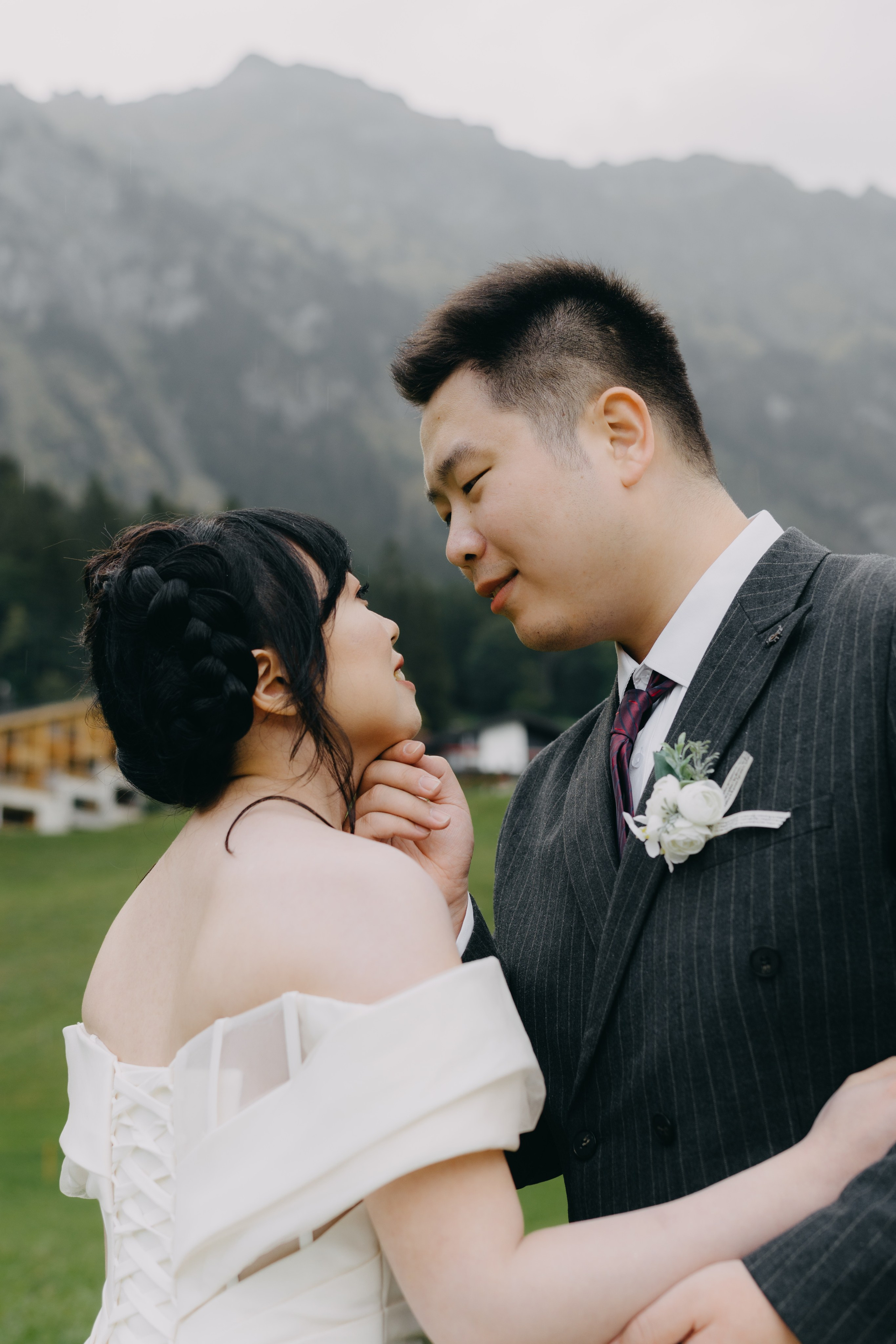 Wedding Photography elopement in Switzerland Europe. Professional Wedding Photographer Geneva & Romande Switzerland | Tanya Creator
