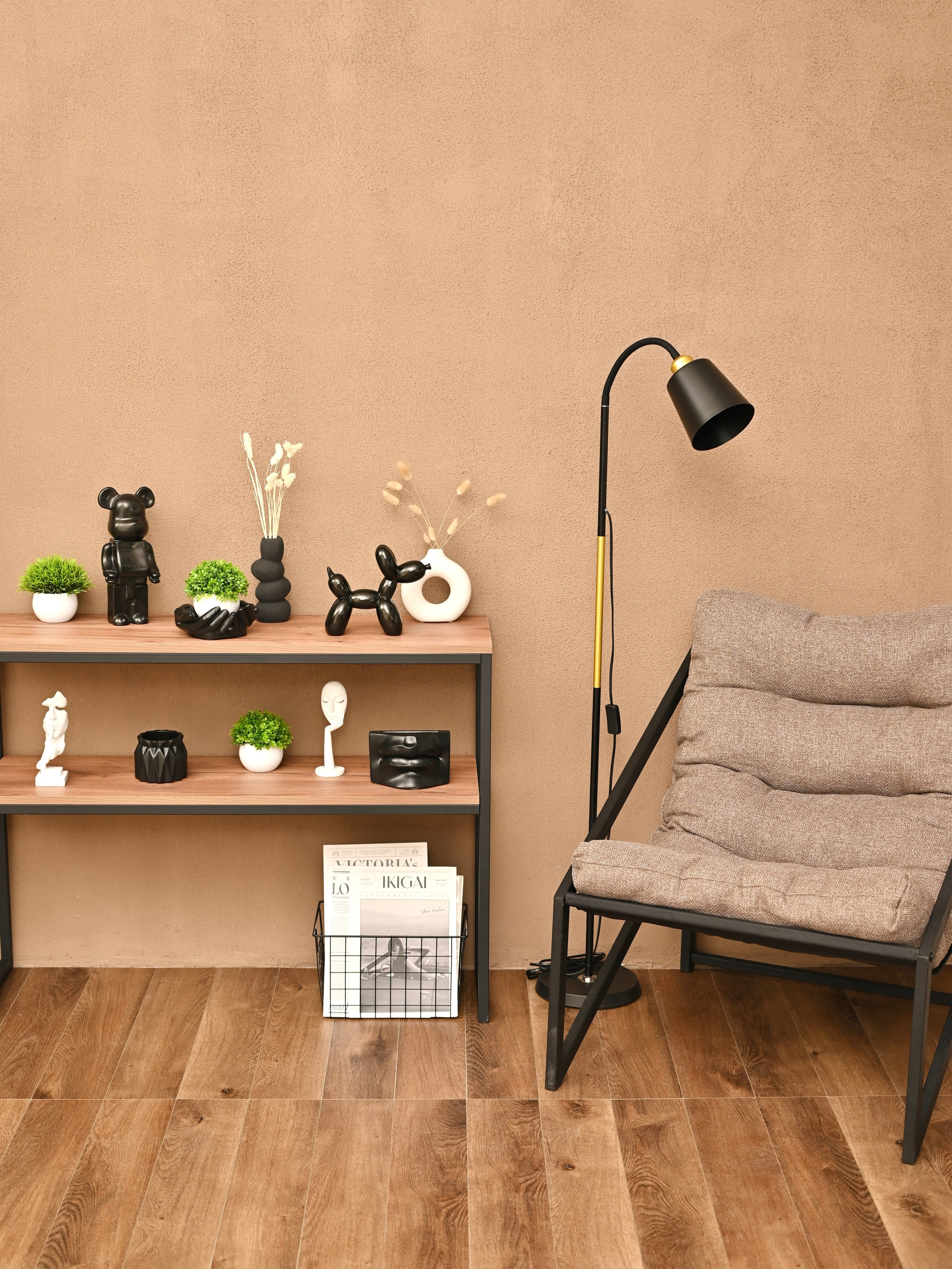 Большой выбор локаций для фотосъемок для каталогов на маркетплейсы. ТМ Продакшн — Съемка для маркетплейсов в Москве