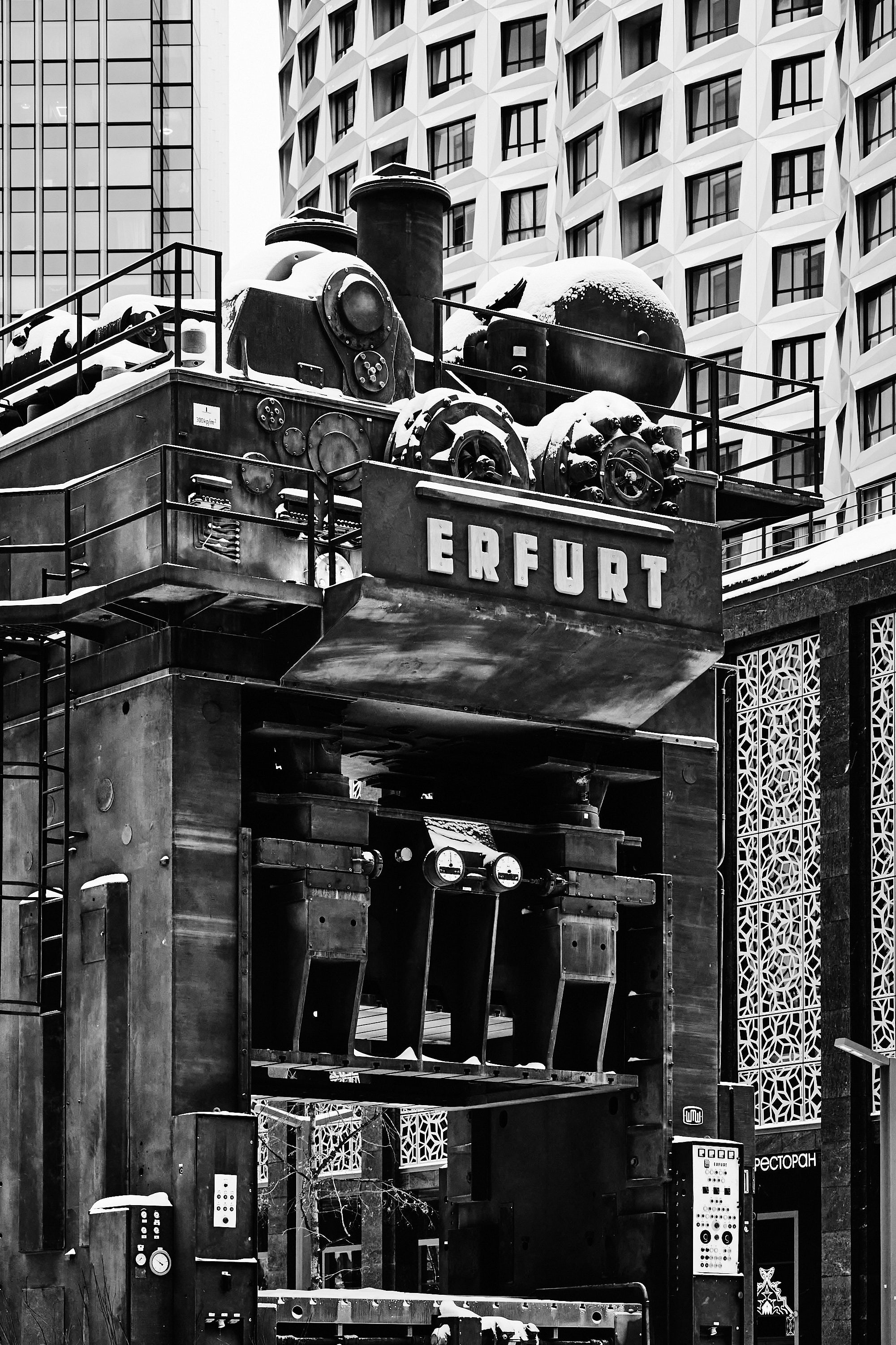 Фотосессия района ЗИЛАРТ зимой 2026 года. Константин Камышников: интерьерный фотограф в Москве и Подмосковье