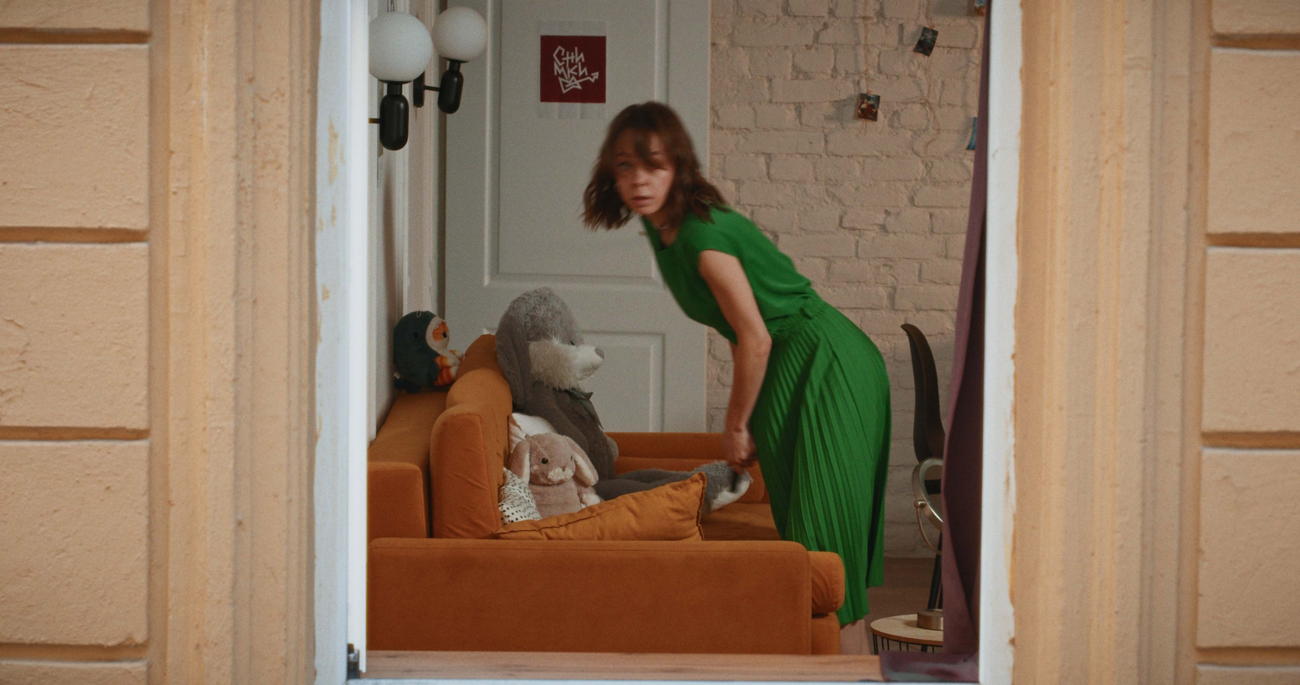 Клип группы Снимки — Танцуй. Цветокоррекция видео