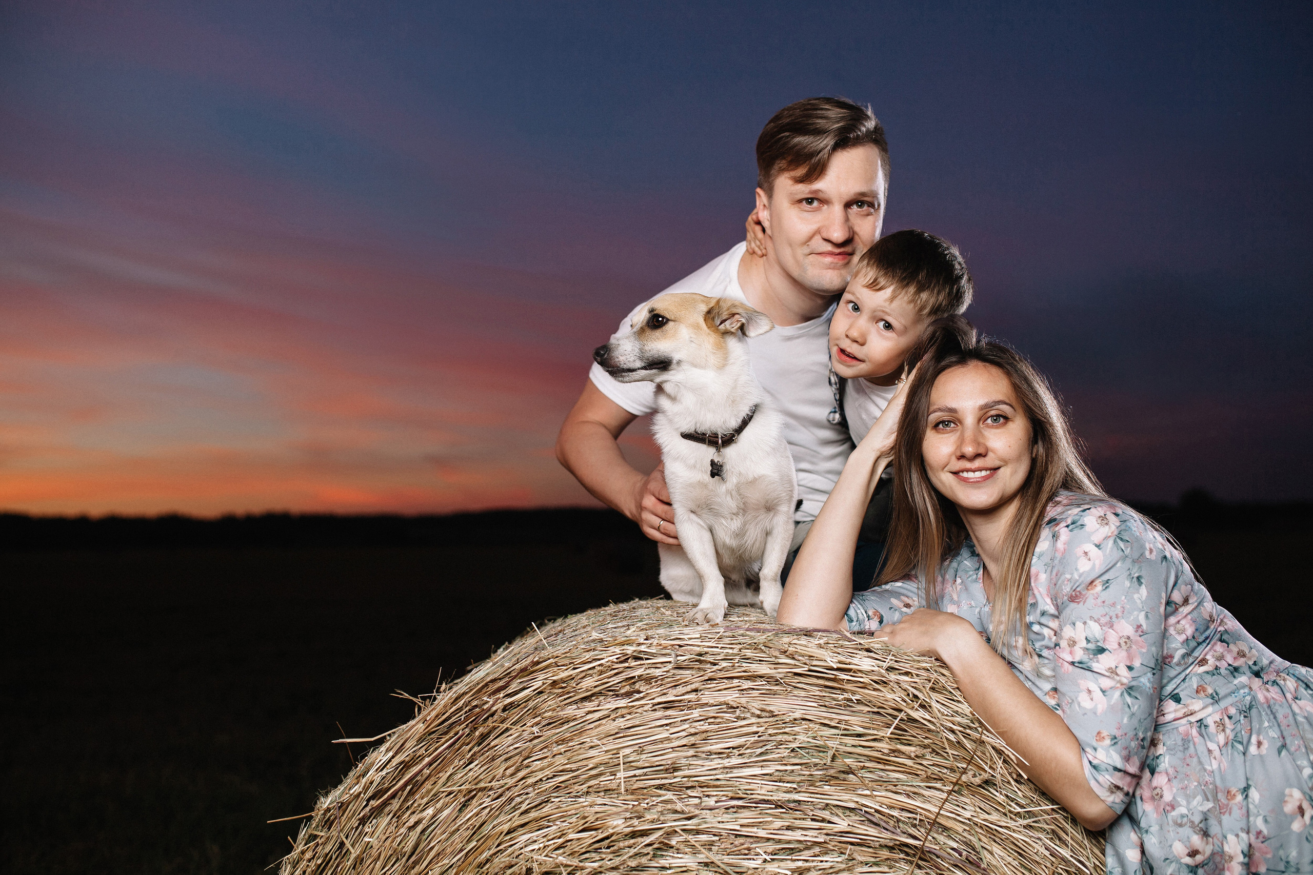 Стоимость семейной фотопрогулки в Майкопе. Семейный и свадебный фотограф в Майкопе Михаил Мартиросян