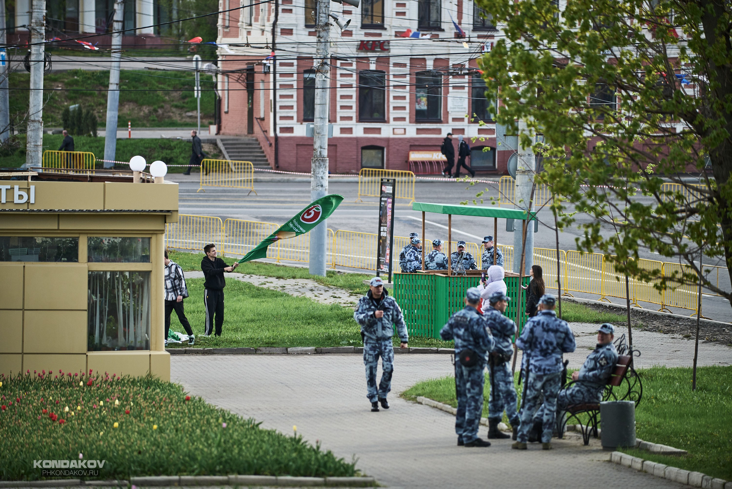 Первомайская эстафета в Иваново 2024 год. Фотограф в Иваново: Каталожная съемка одежды и постельного белья, Wildberries