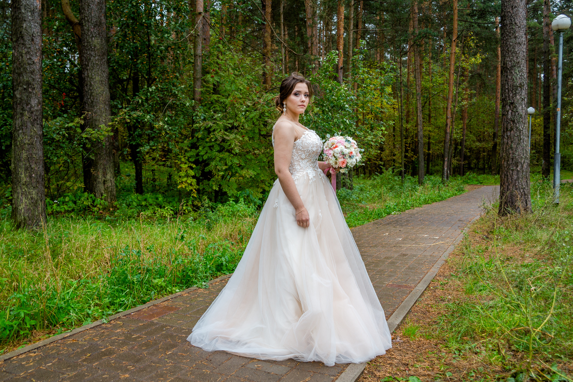 где найти свадебного фотографа257