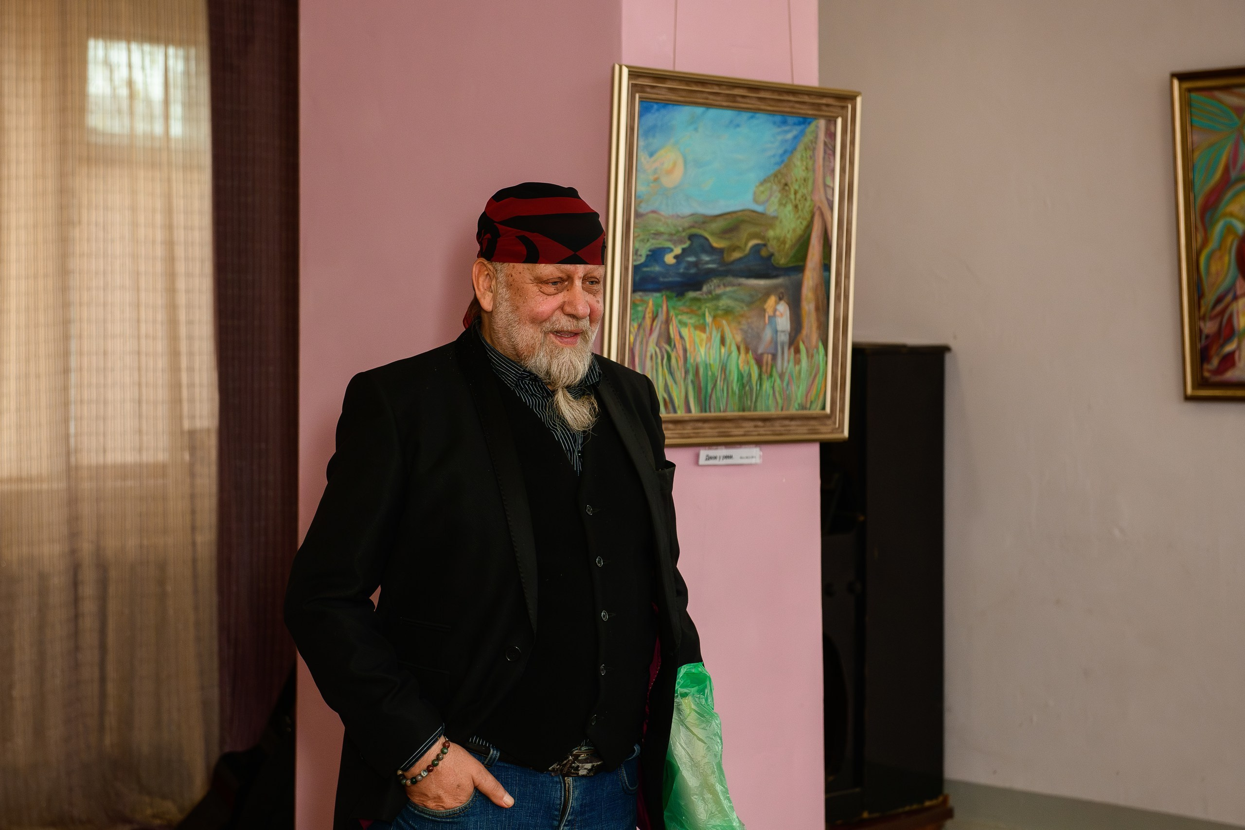 Выставка «Влюбленная в мир». Художница Татьяна Иванова-Гуляева. Семейный клуб «Открытый город»