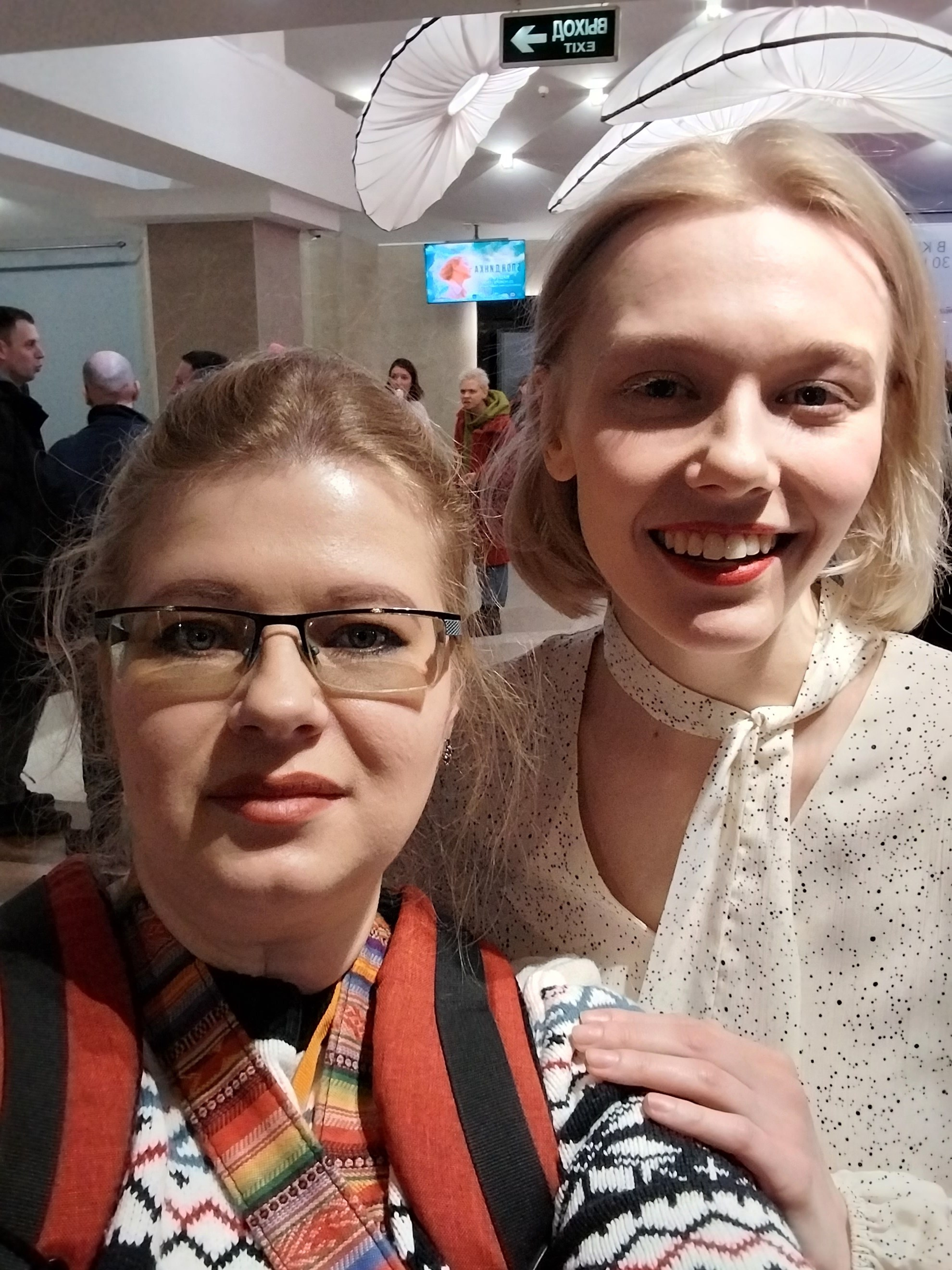 Фотокорреспондент — публикации в прессе. Семейный и свадебный фотограф в Москве и Домодедово Анна Авилочкина