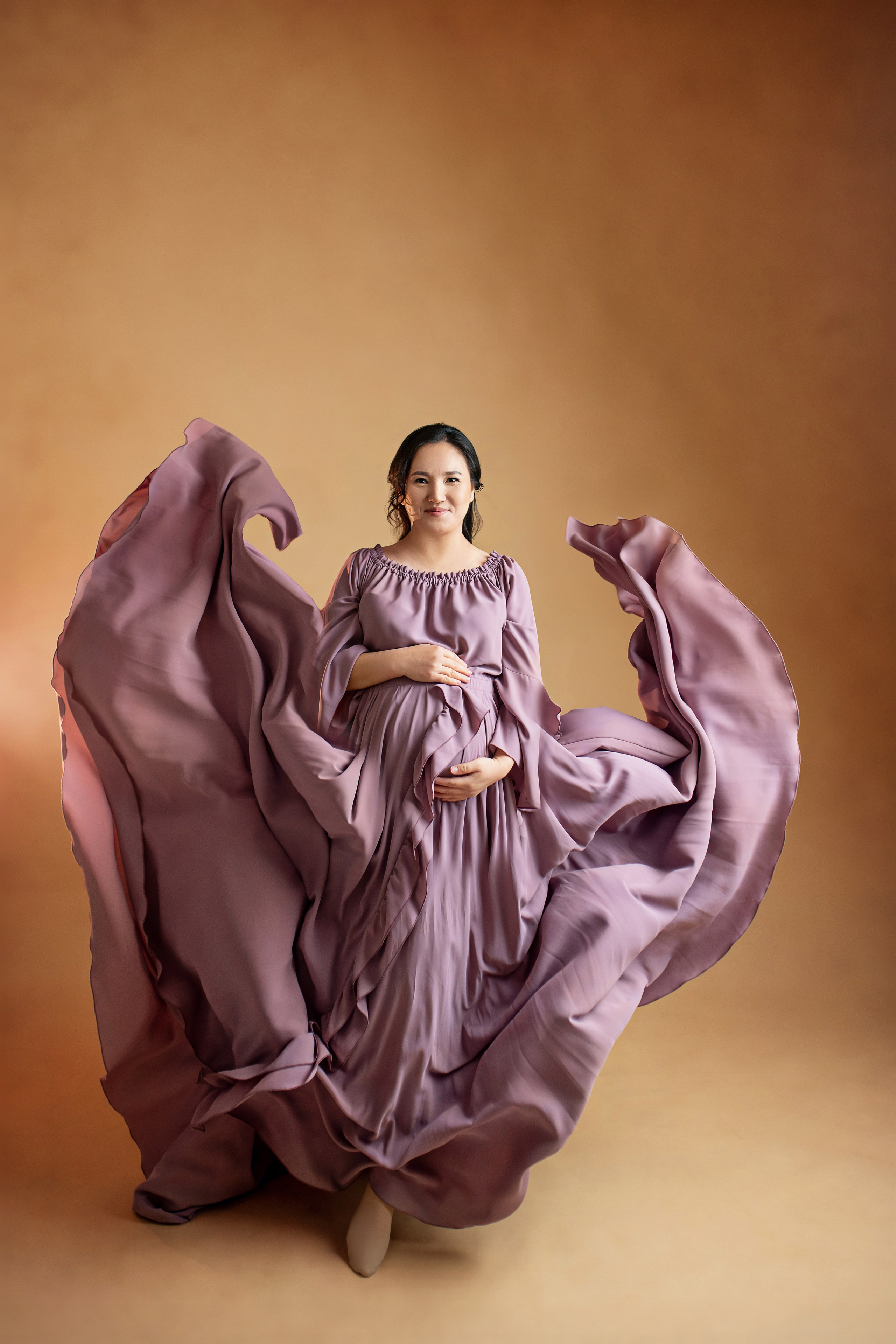 Фотосессия беременности в студии (Классика. Однотонные фоны) + Бохо стиль). Творческая команда Ульяшевы, свадебная и семейная фотография. Кахахста