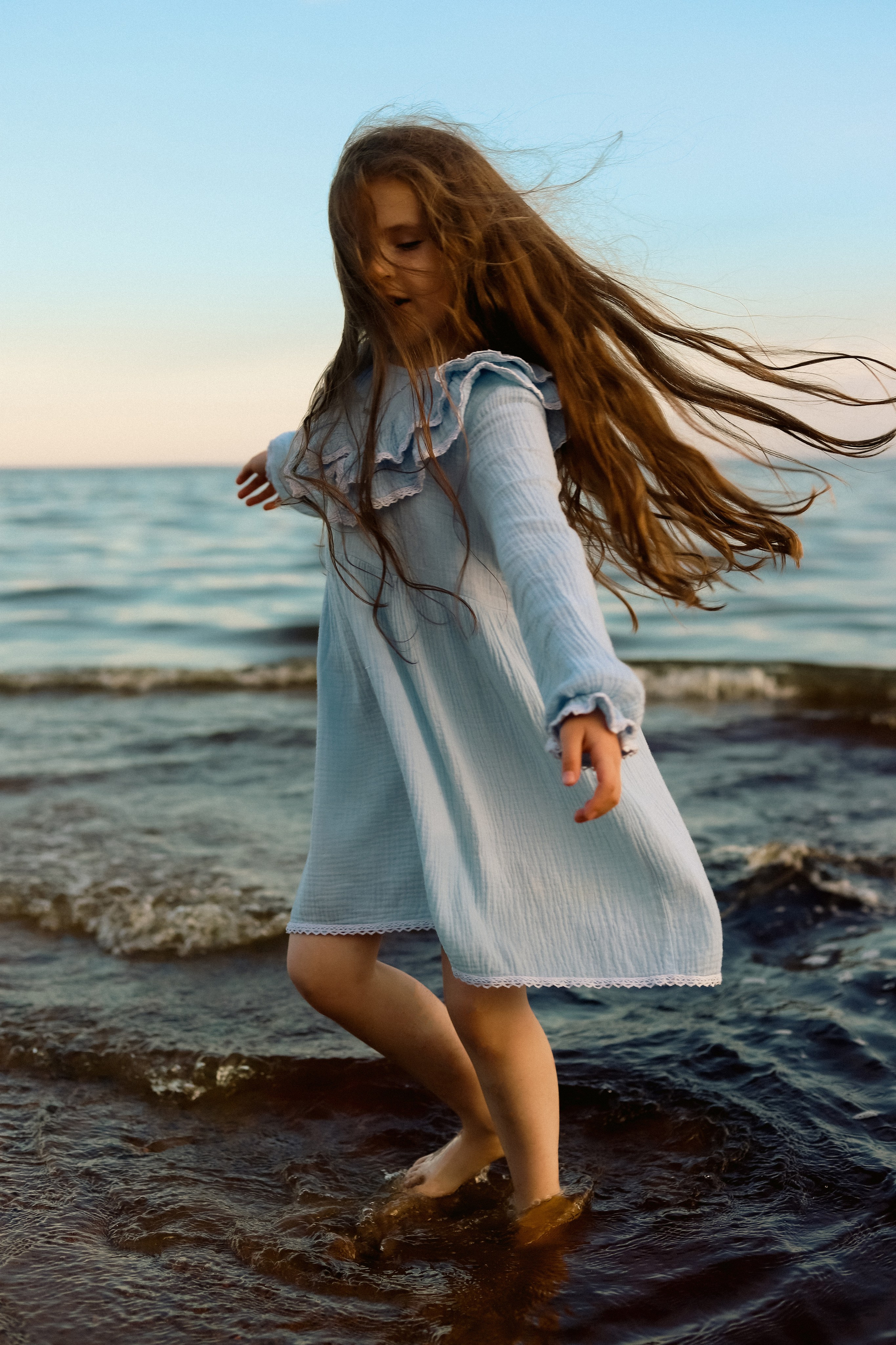 Прогулка на заливе. Семья Анны. Портретный Фотограф в Санкт-Петербурге Кира Орехова