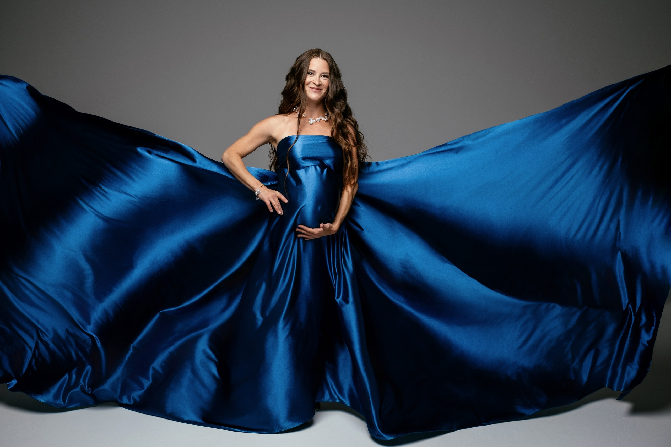 Фотосессия в тканях для беременной. Фотограф и видеограф Анна Жагорина