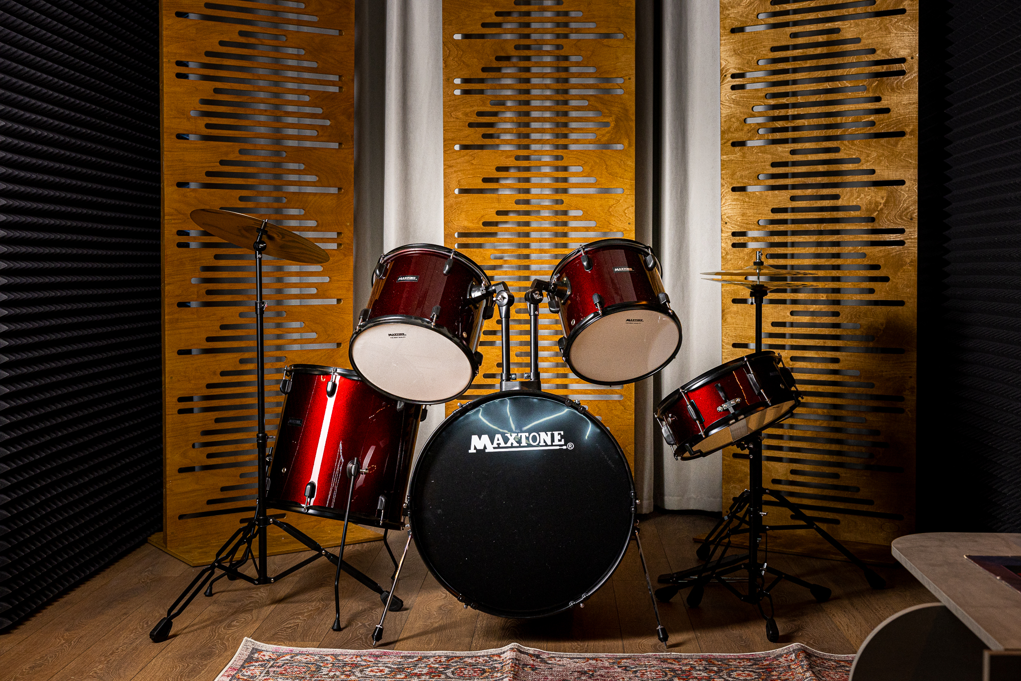 Photohub залы для съемки бизнес-контента. Фотограф в Минске Людмила Дутко