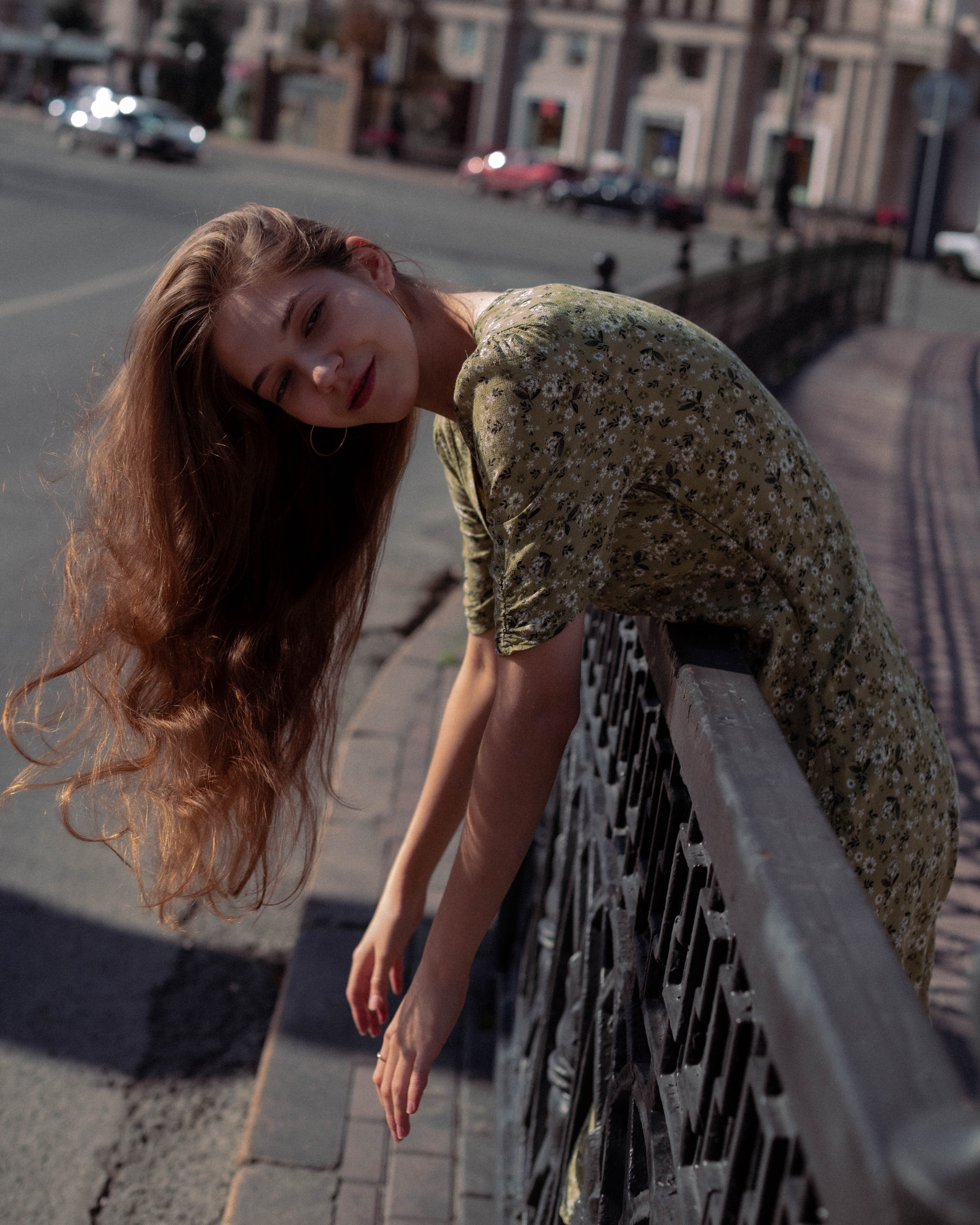 Ася. Женский фотограф. Создатель украшений ручной работы. Модель