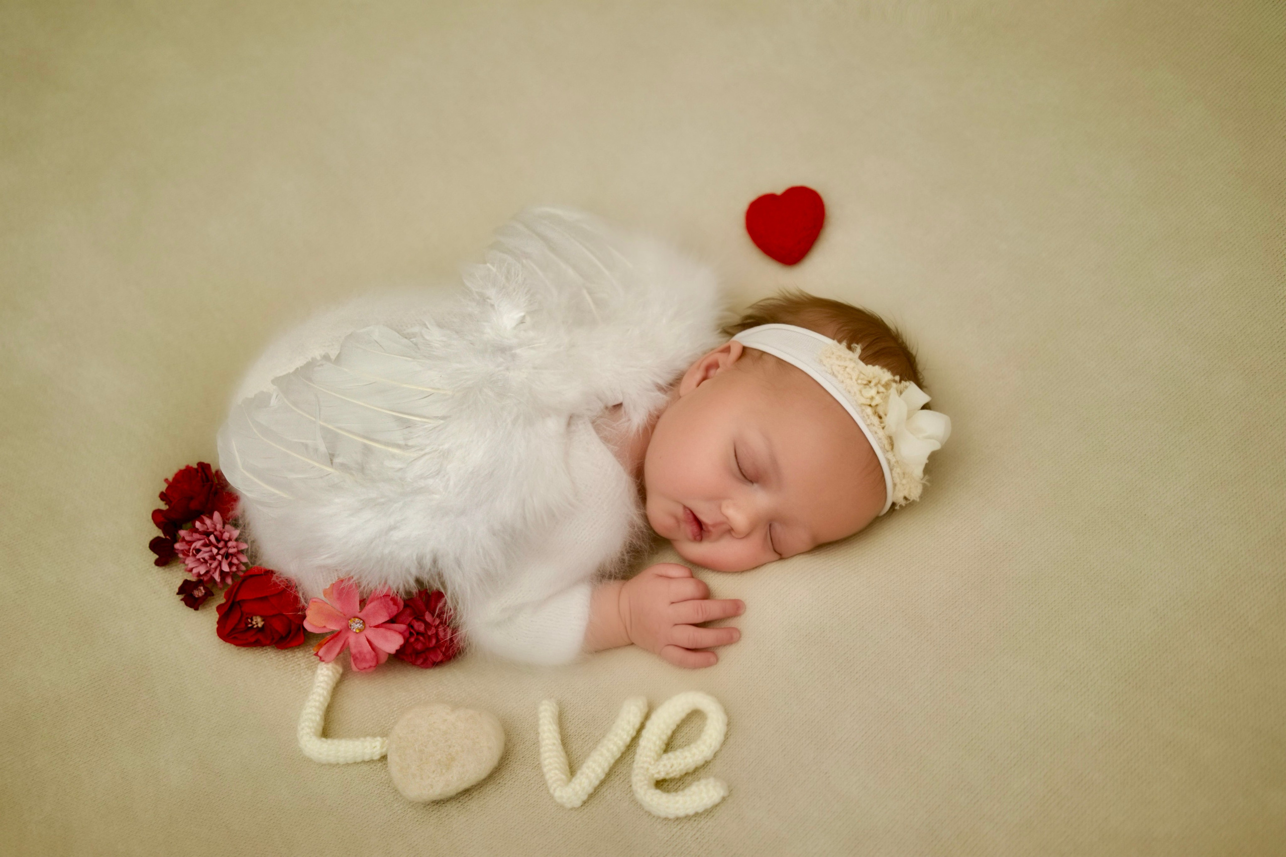 Фотограф новорождённых newborn деток до года в Кемерово Ксения Вакула