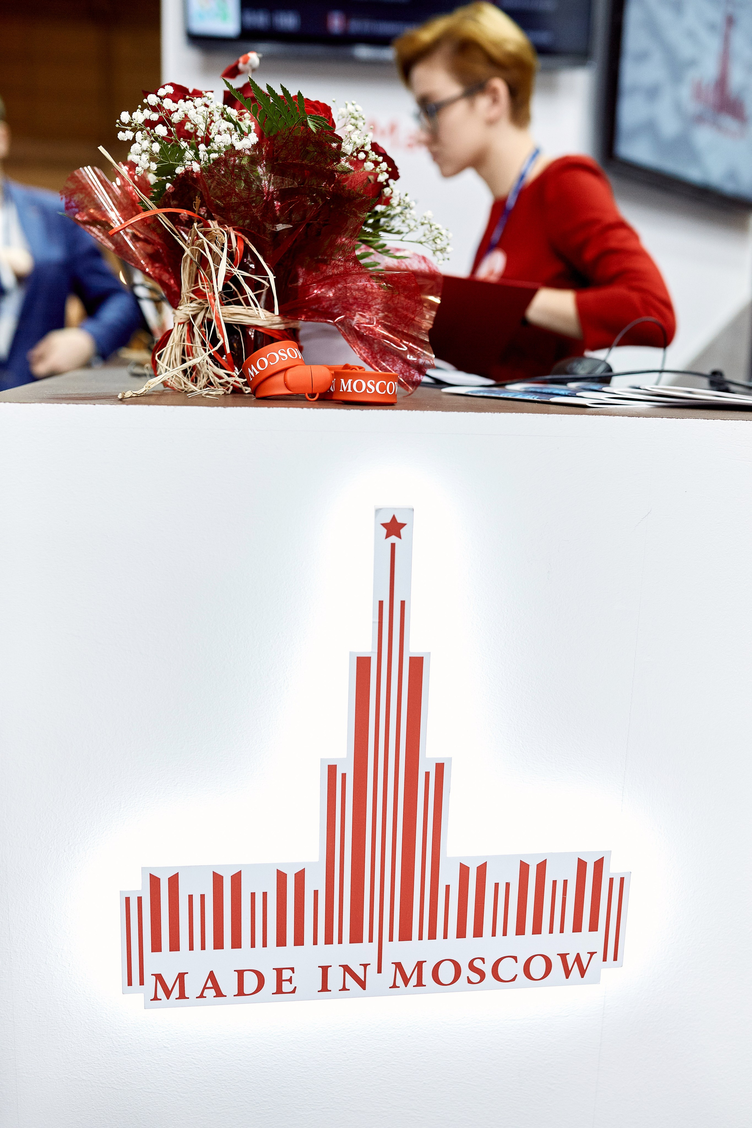 Фотограф на мероприятие в Москве, заказать услуги фотосъёмки — Цены и стоимость услуг профессионального фотографа мероприятий