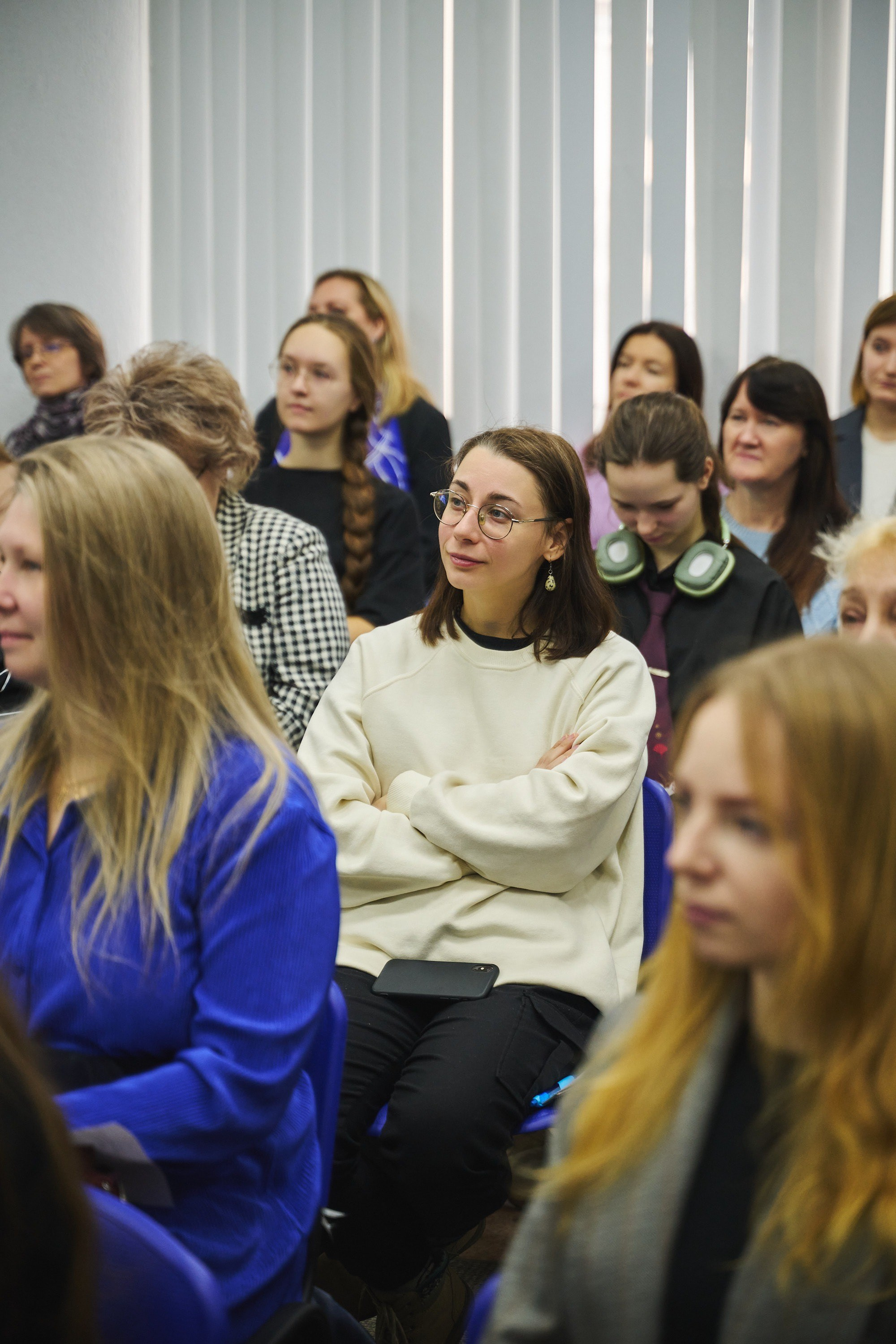Ива Фонд — Цветущий город город Иваново. Фотограф в Иваново: Каталожная съемка одежды и постельного белья, Wildberries