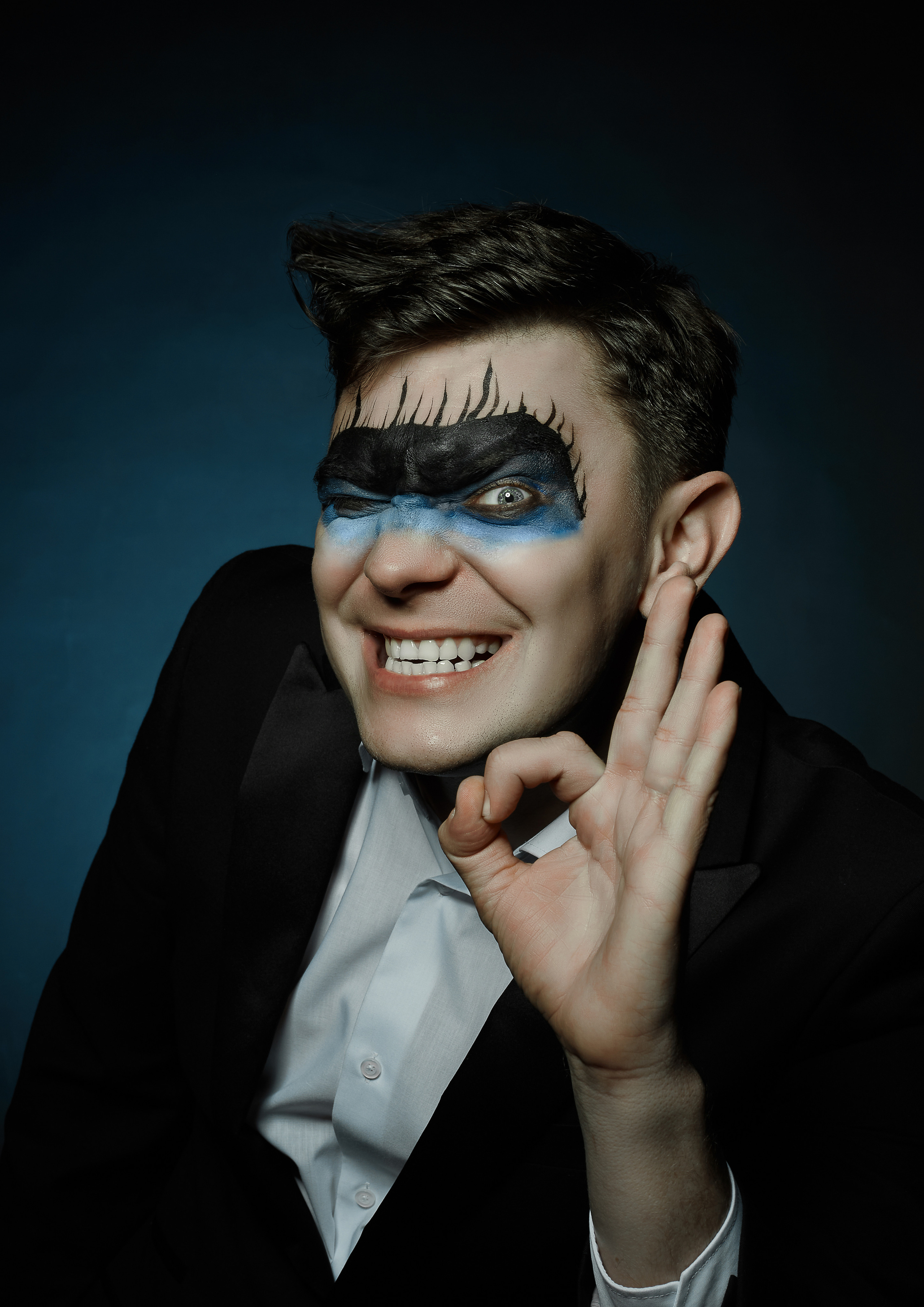 Демонический карьерист работающий в кредитном отделе Банк Желаний 💷💷💷. Свадебный фотограф, портретный фотограф в Москве и Саратове Оксана Анциферова