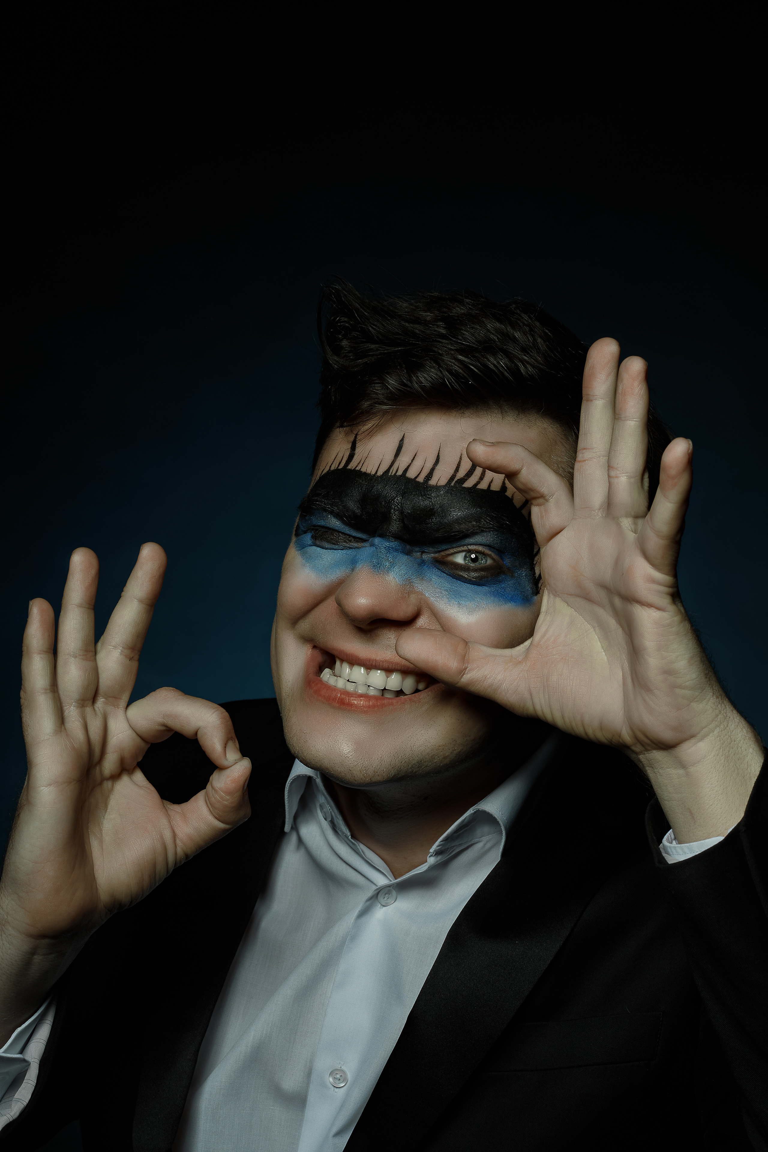 Демонический карьерист работающий в кредитном отделе Банк Желаний 💷💷💷. Свадебный фотограф, портретный фотограф в Москве и Саратове Оксана Анциферова