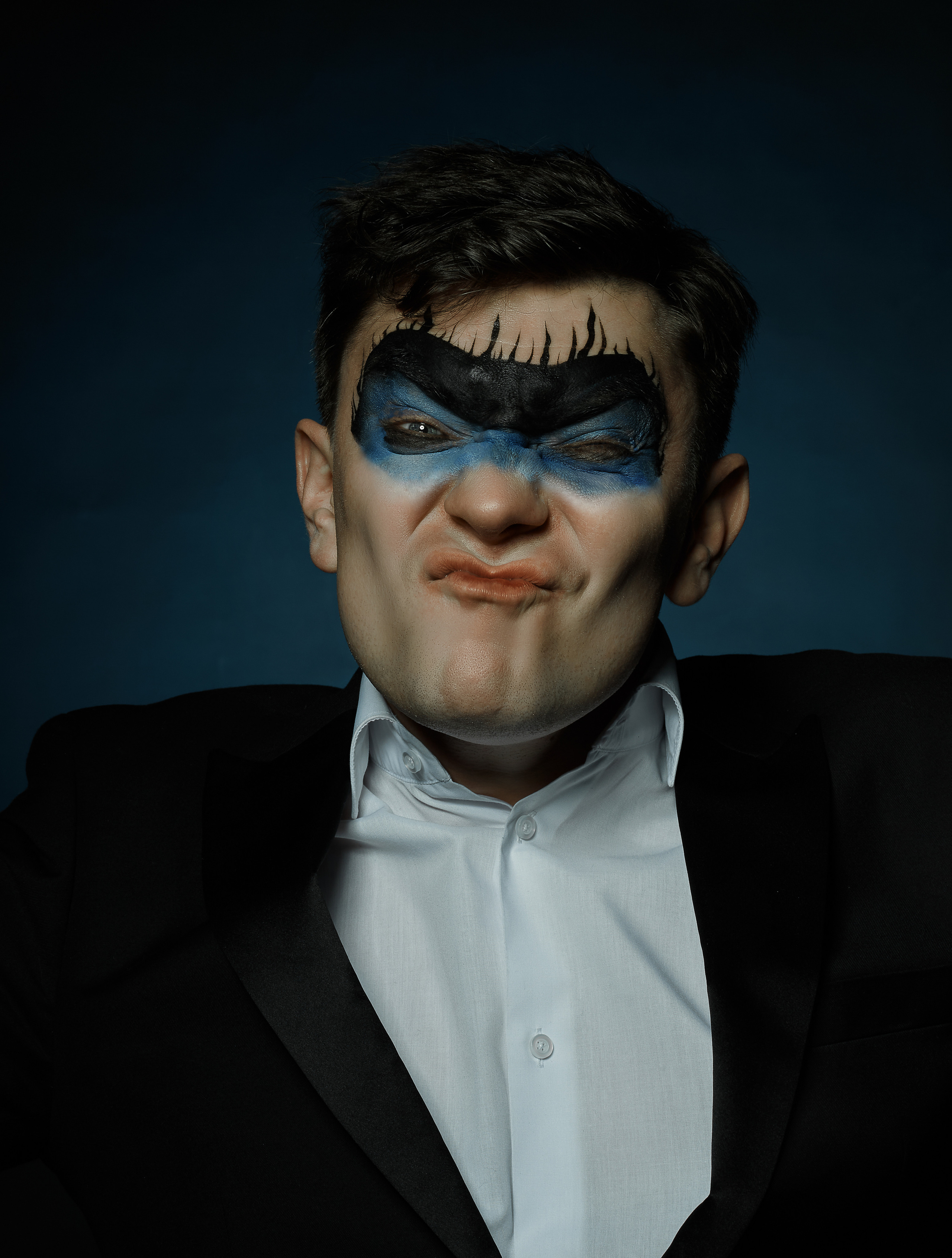 Демонический карьерист работающий в кредитном отделе Банк Желаний 💷💷💷. Свадебный фотограф, портретный фотограф в Москве и Саратове Оксана Анциферова