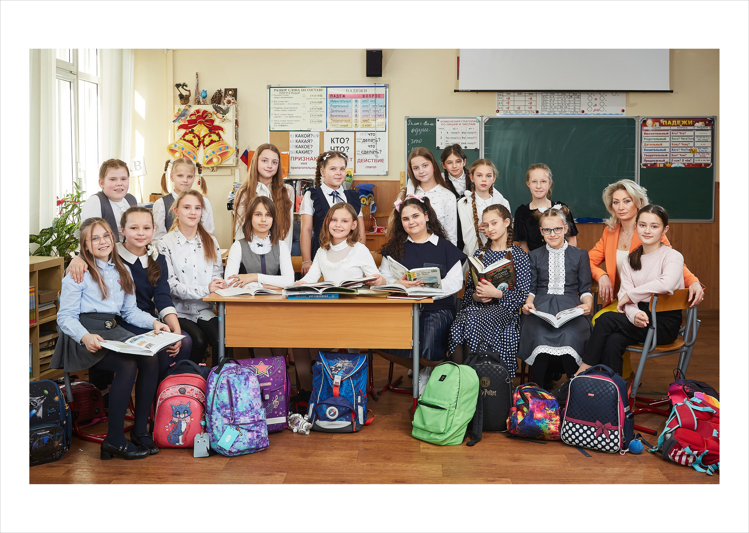 Альбомы за 4400. Школьный фотограф Сергей Беликов