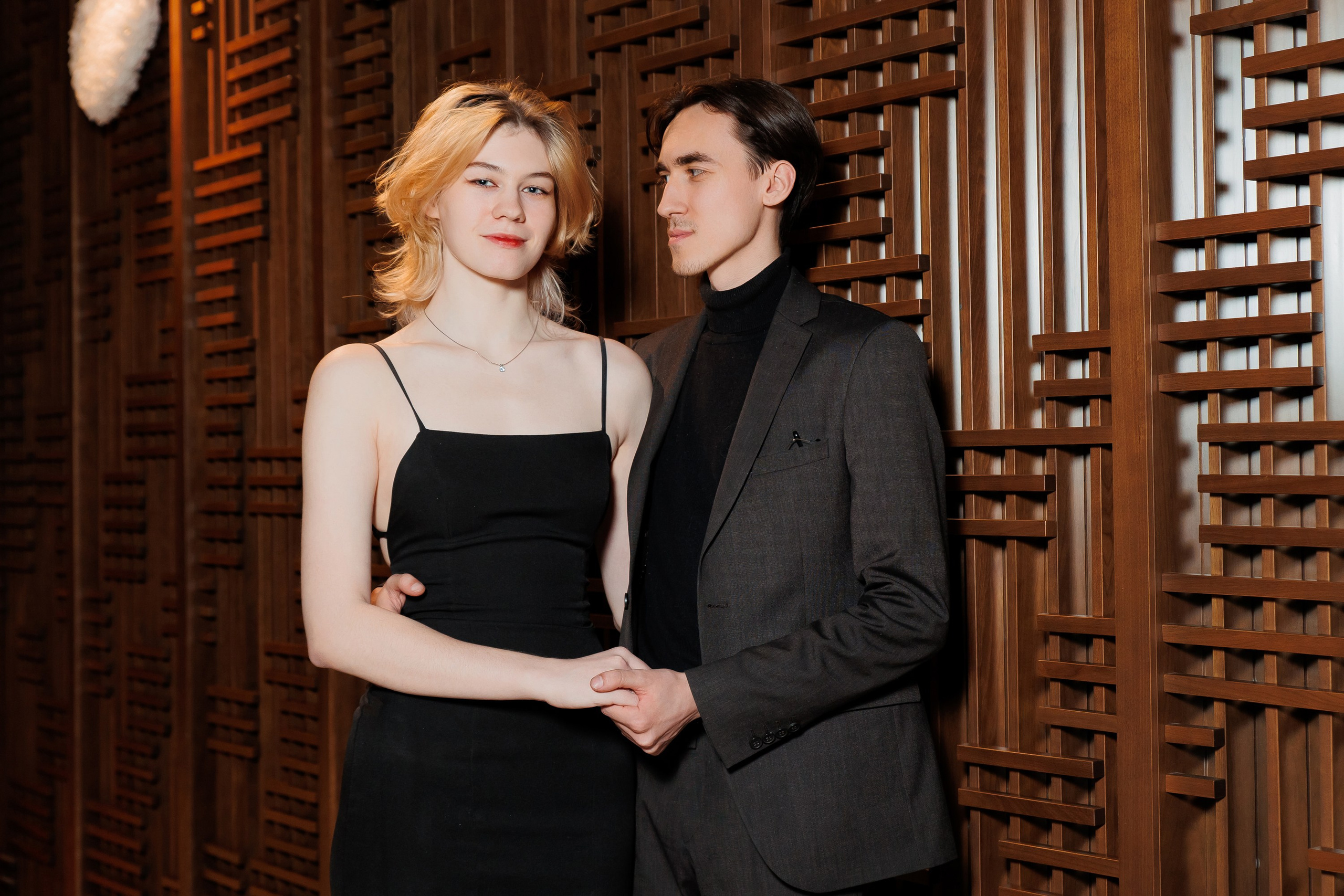 РЕЖЕНТ — HAPPY VALENTINES DAY. СВОИ. ФОТООТЧЕТЫ-СОБЫТИЯ-МЕСТА