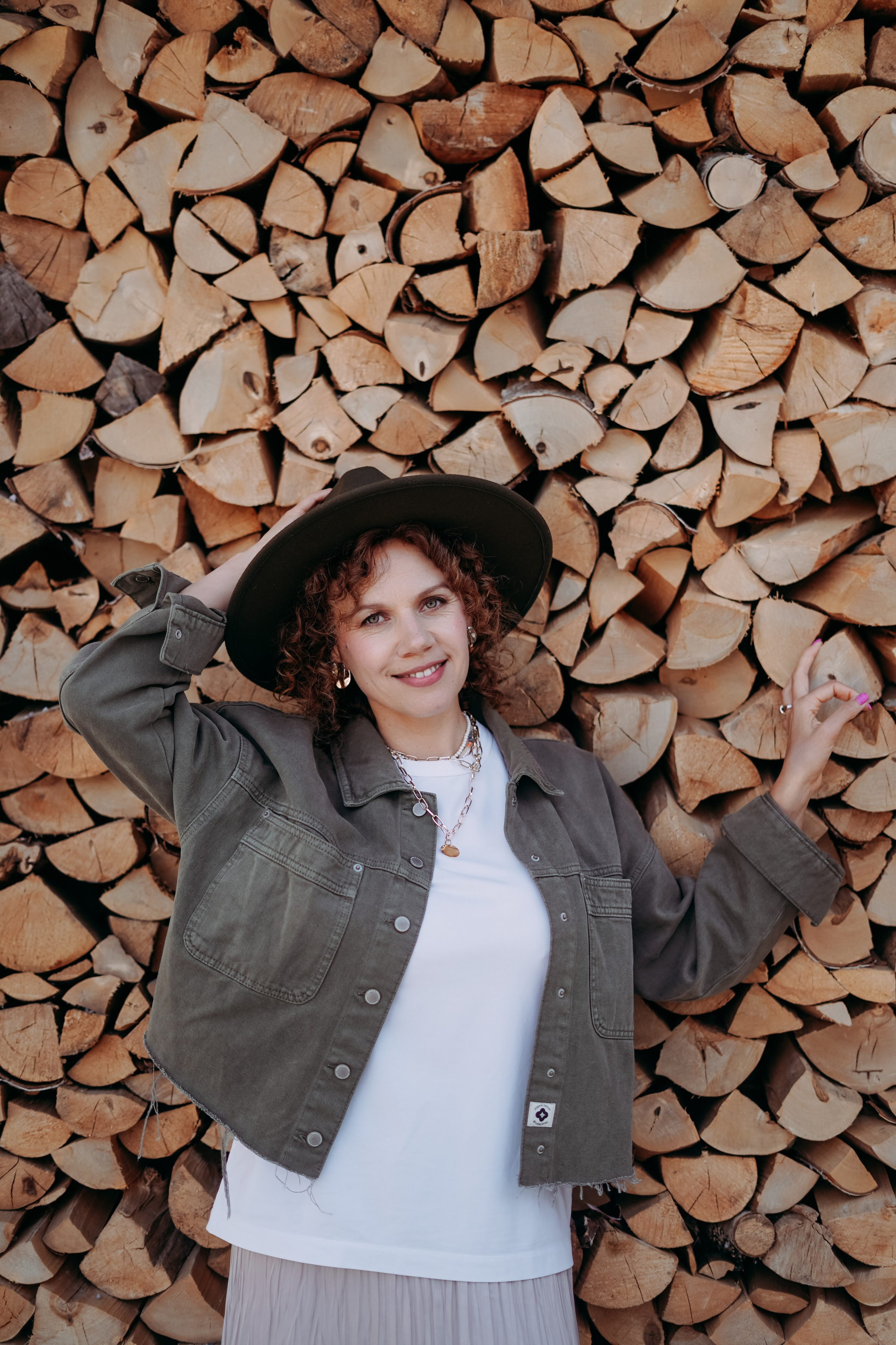 Апрель в горах. Фотосессия для Светланы в Красной Поляне. Фотограф в Сочи и Абхазии | Фототуры | September Air