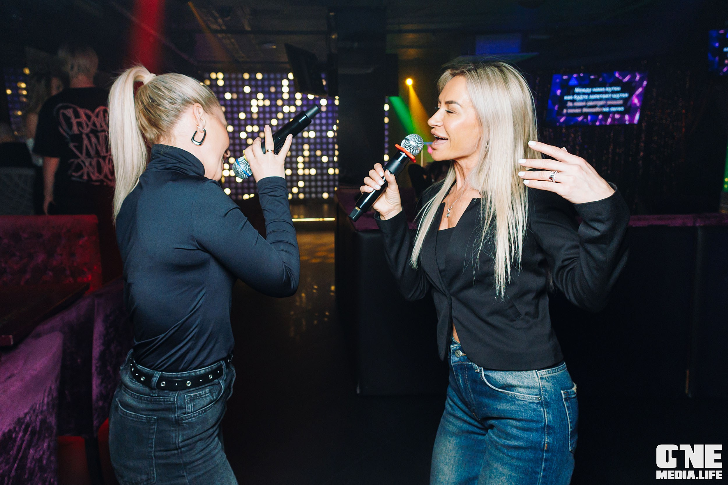 Фоторепортаж из караоке-клуба Эйфория. One Media Life: фоторепортажи, фотоотчеты с мероприятий и заведений