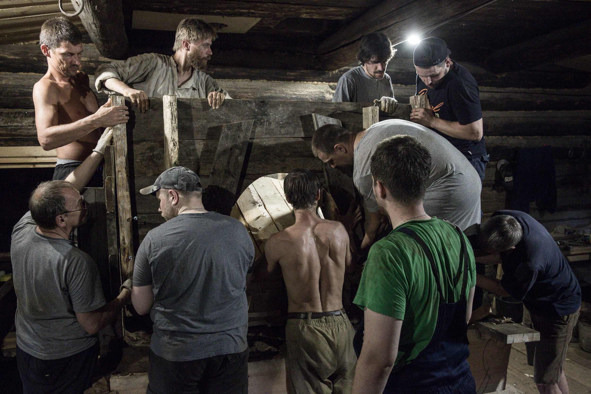 Братья по северу. Юлия Невская режиссер и сценарист документального кино, документальный фотограф